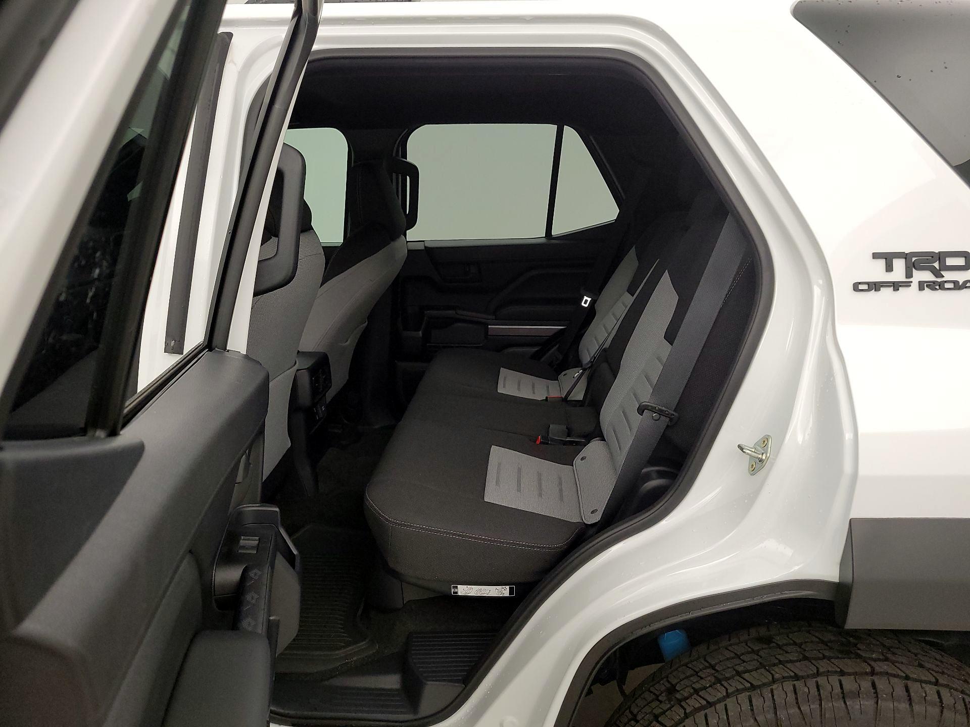 Thumbnail: 2025 Toyota 4Runner - 19