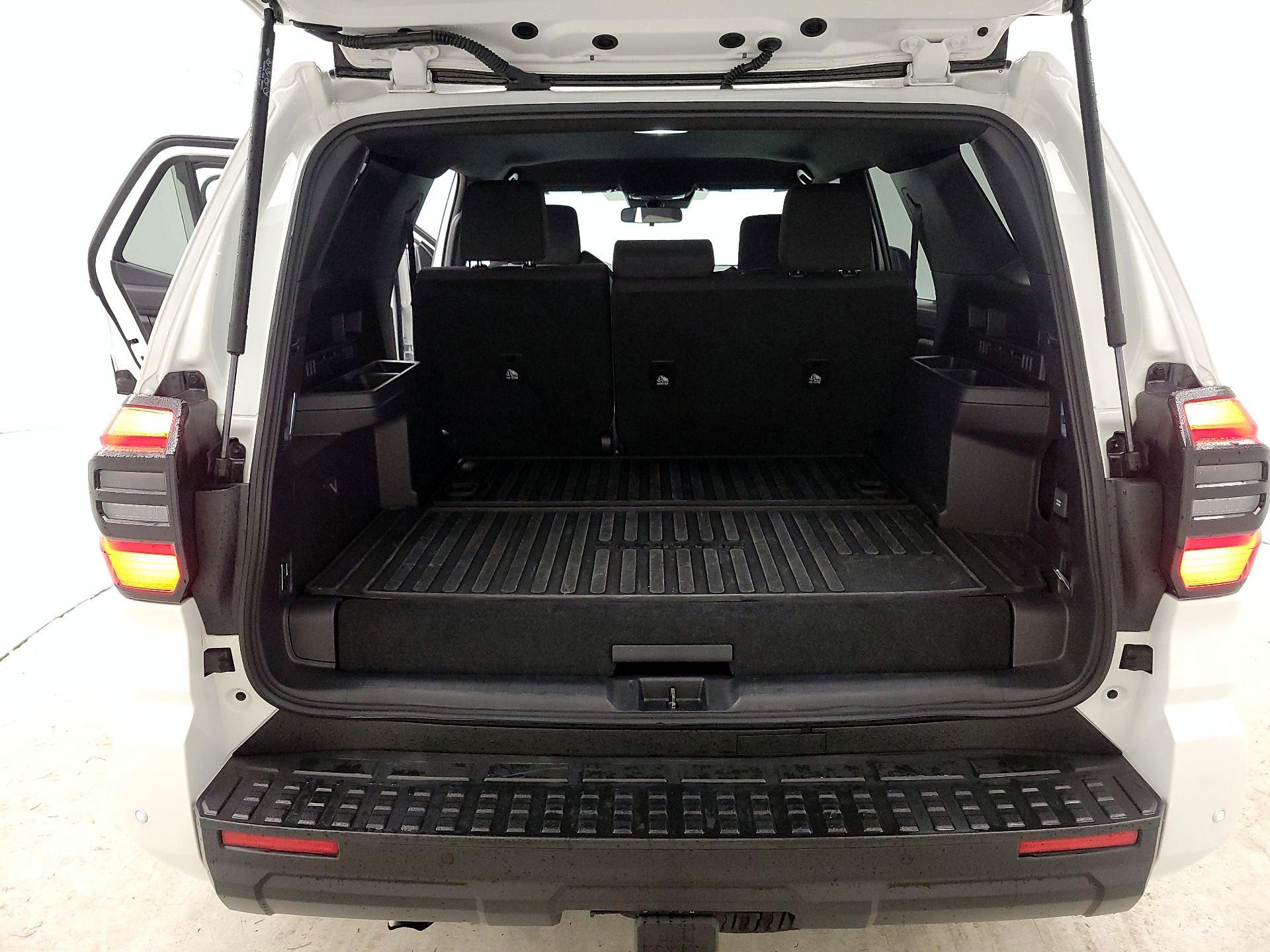 Thumbnail: 2025 Toyota 4Runner - 20