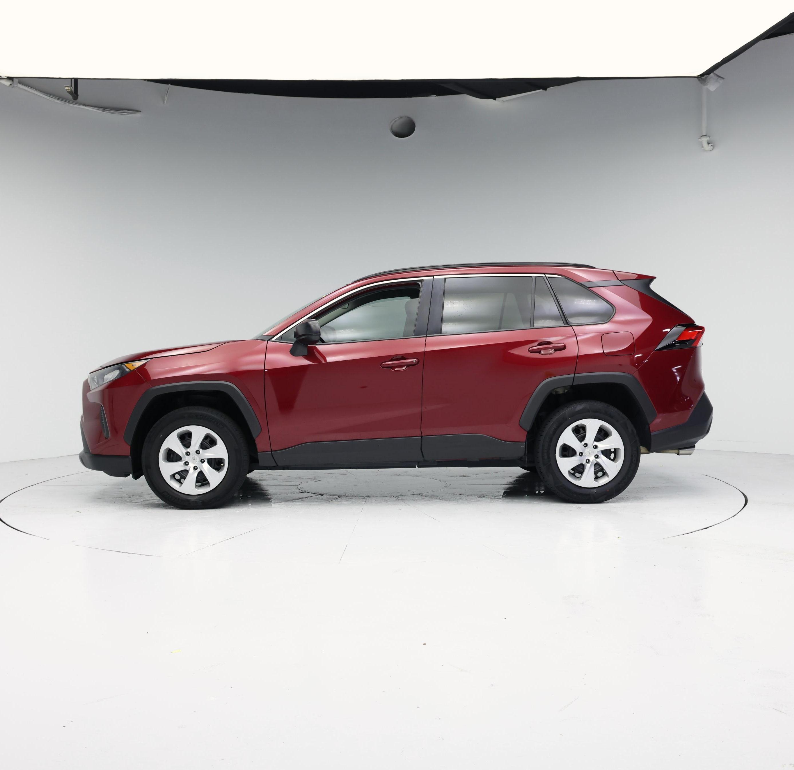 Thumbnail: 2021 Toyota RAV4 - 3