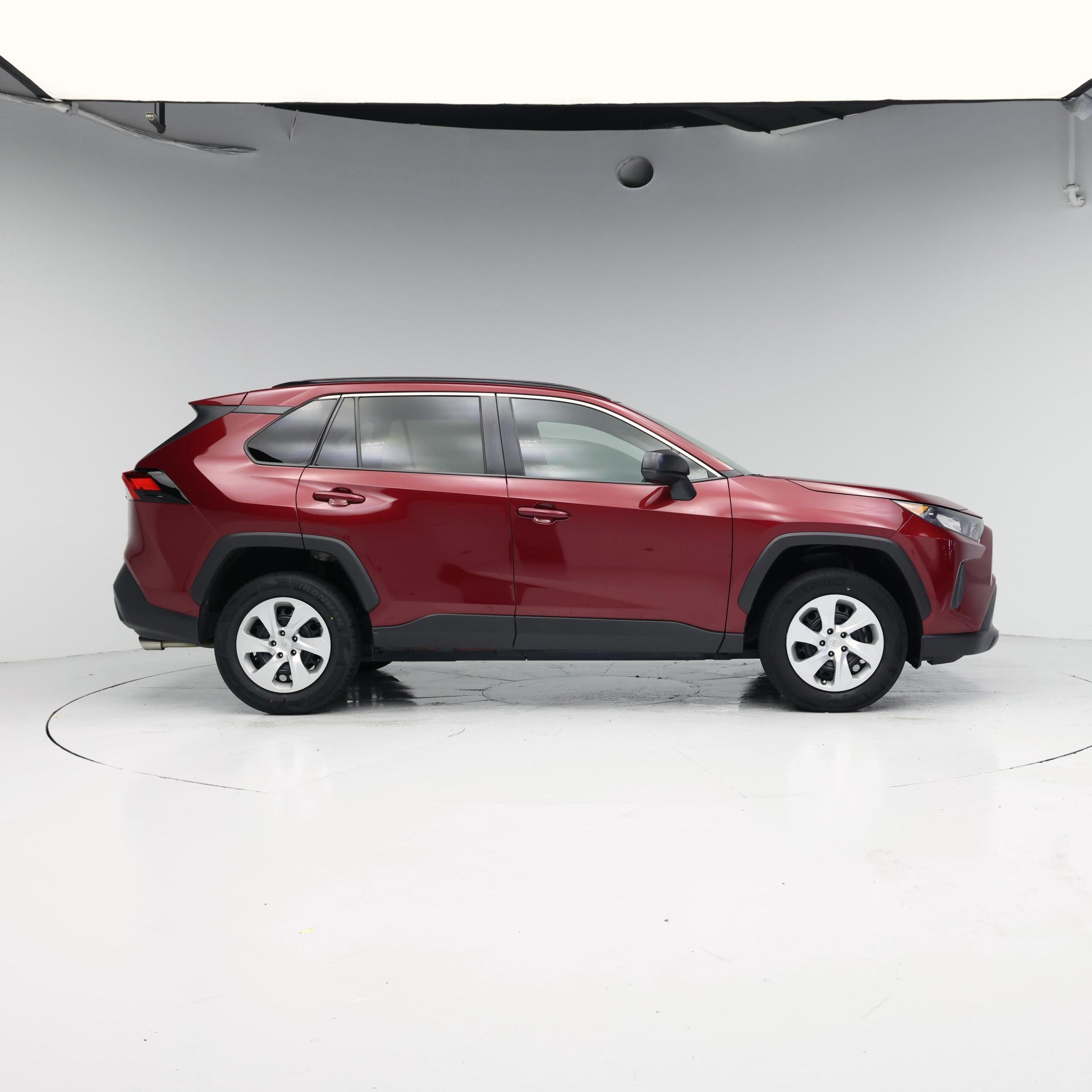 Thumbnail: 2021 Toyota RAV4 - 7