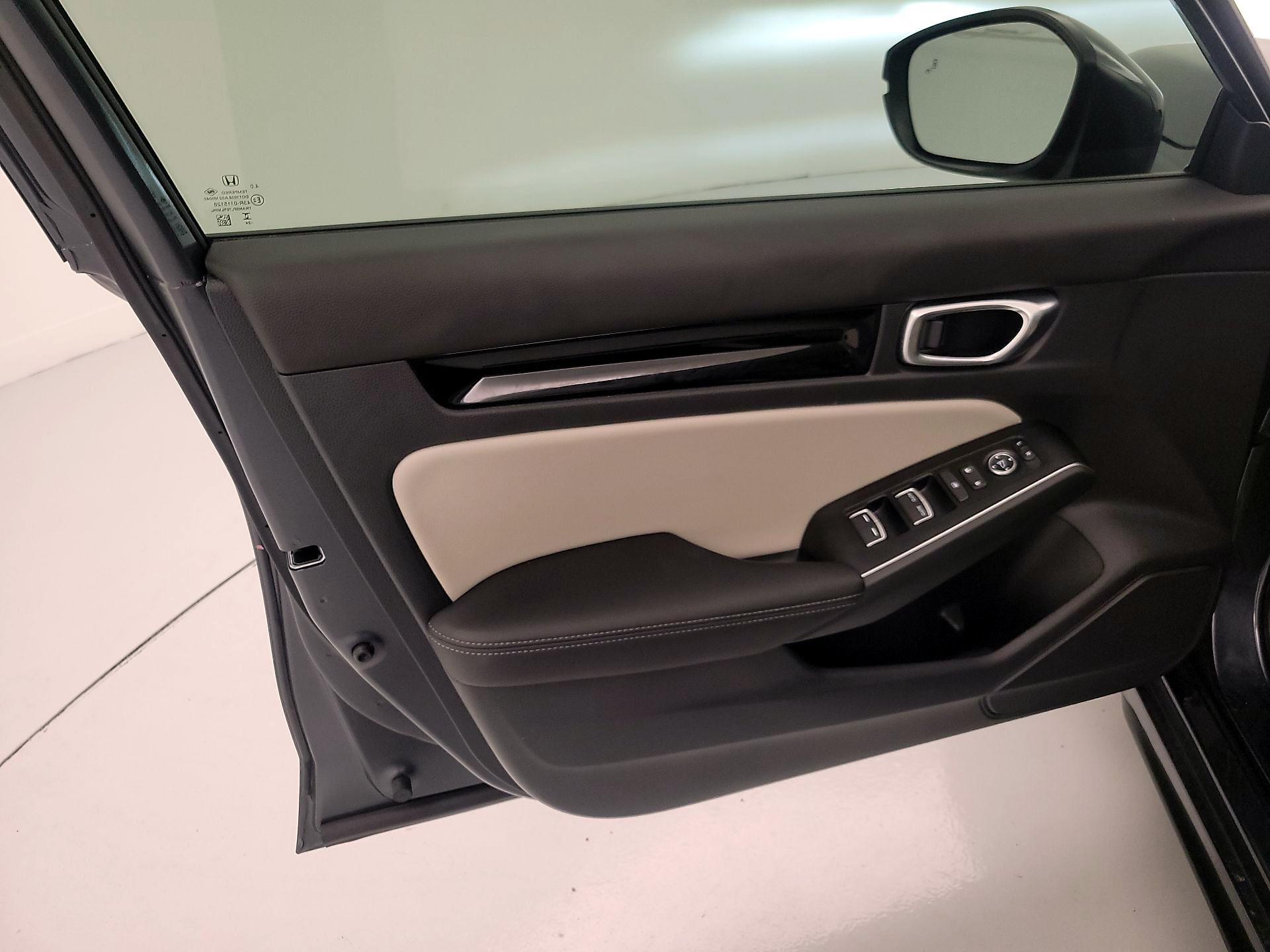 Thumbnail: 2024 Honda Civic - 12