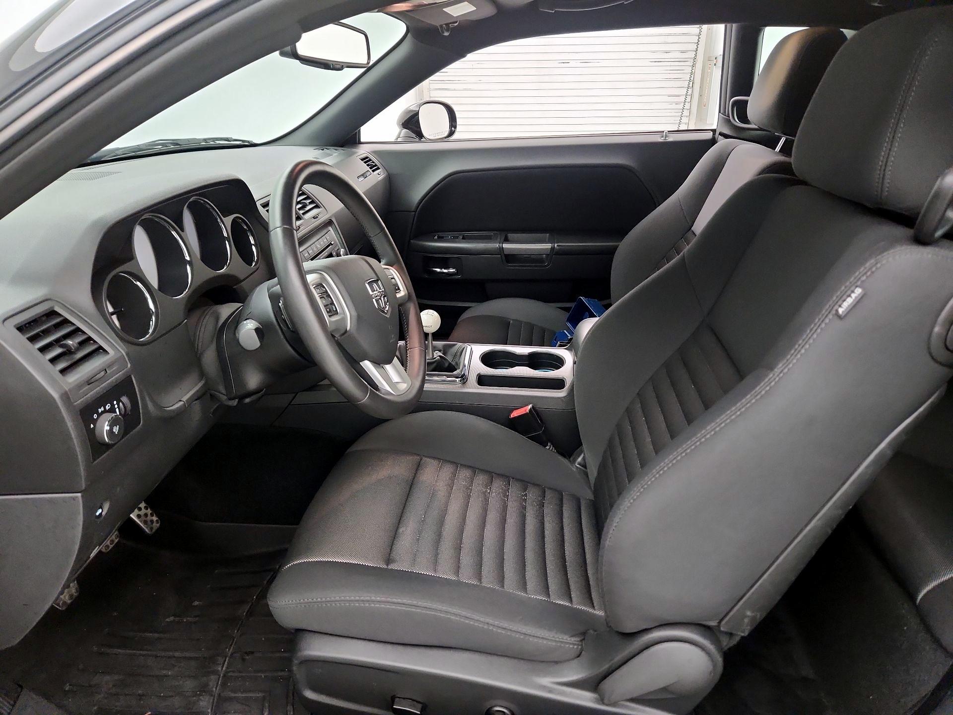 Thumbnail: 2014 Dodge Challenger - 11