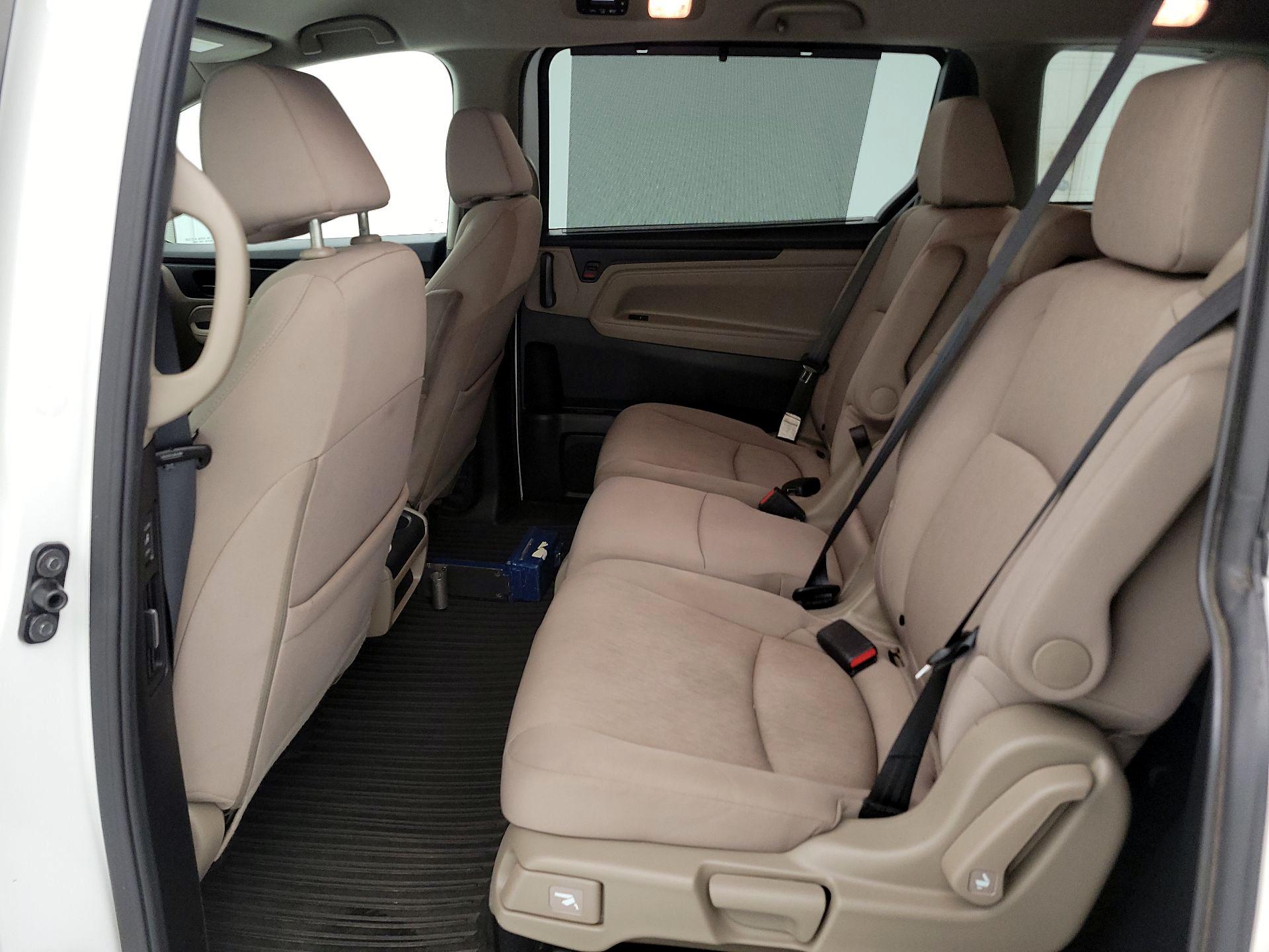 Thumbnail: 2022 Honda Odyssey - 19