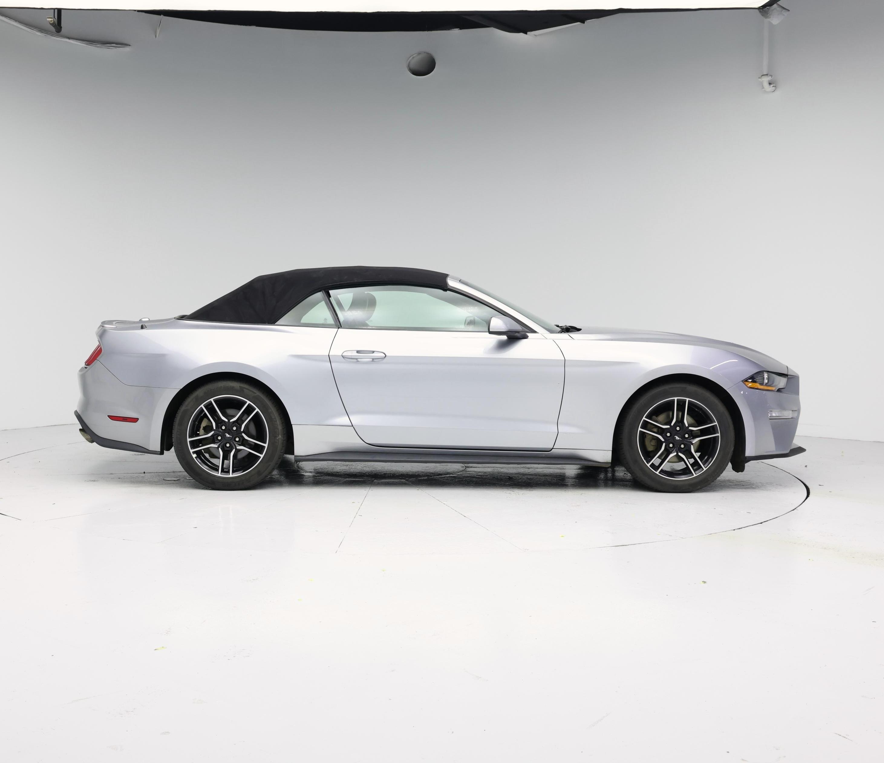 Thumbnail: 2021 Ford Mustang - 7