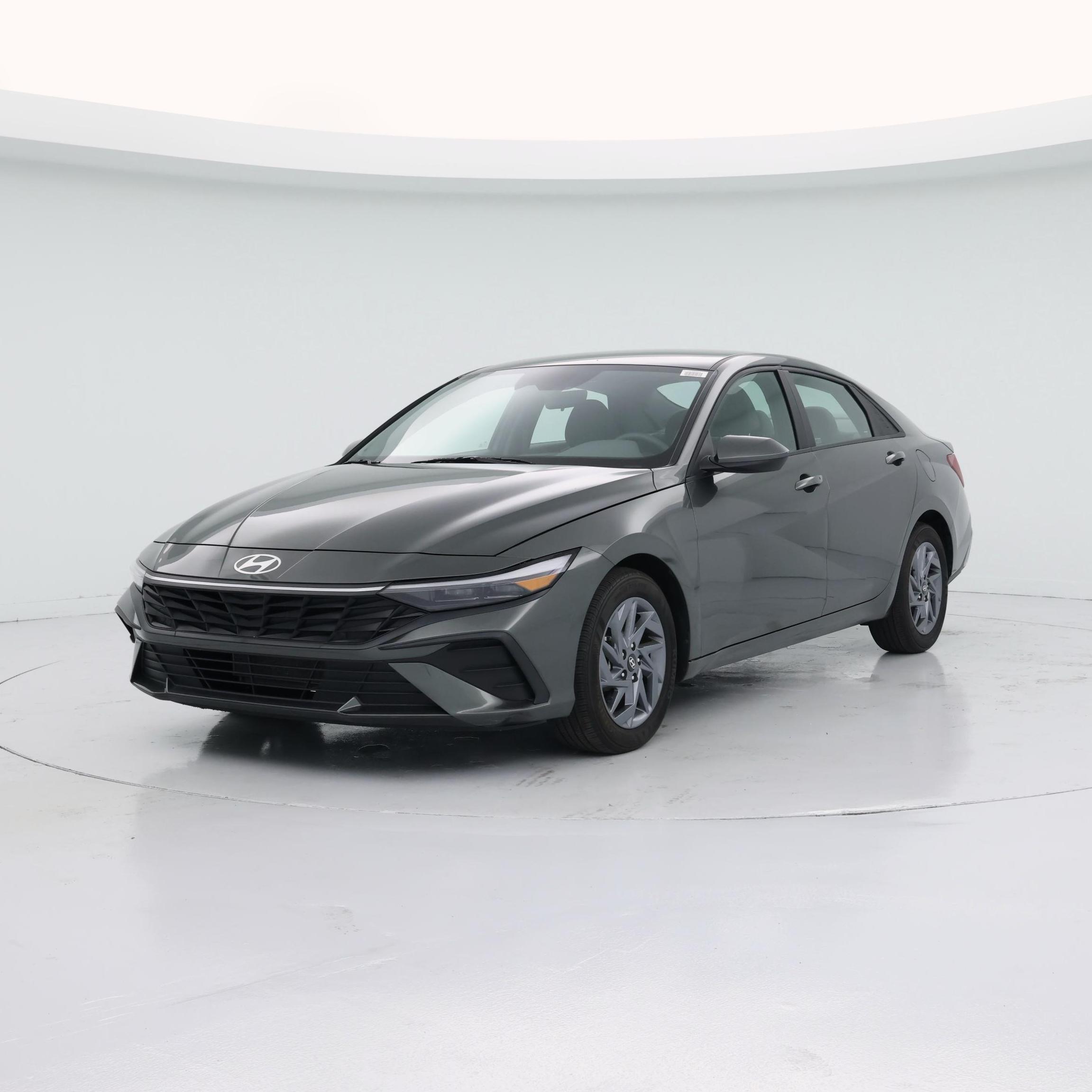 Thumbnail: 2024 Hyundai Elantra - 4