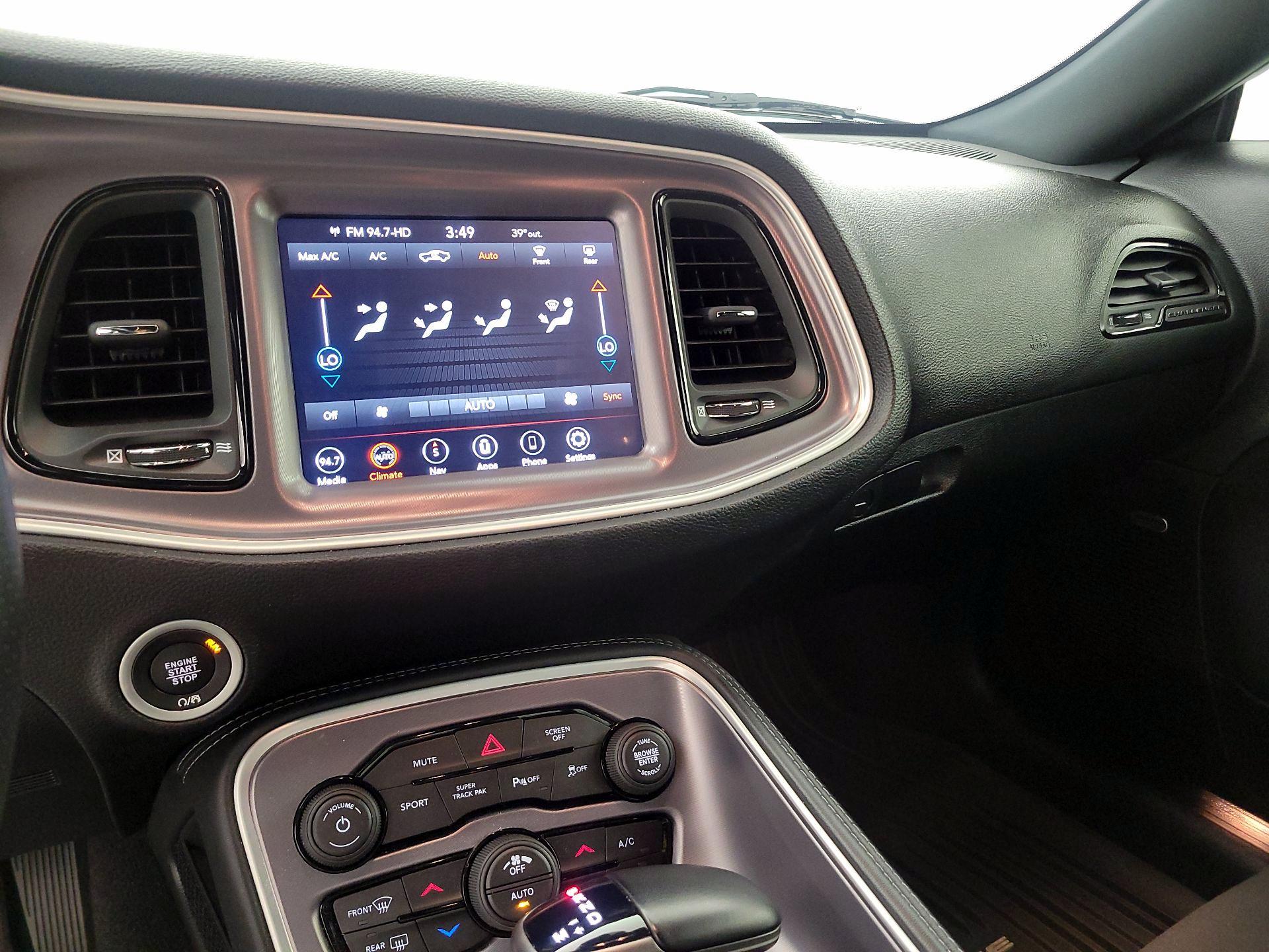 Thumbnail: 2021 Dodge Challenger - 17