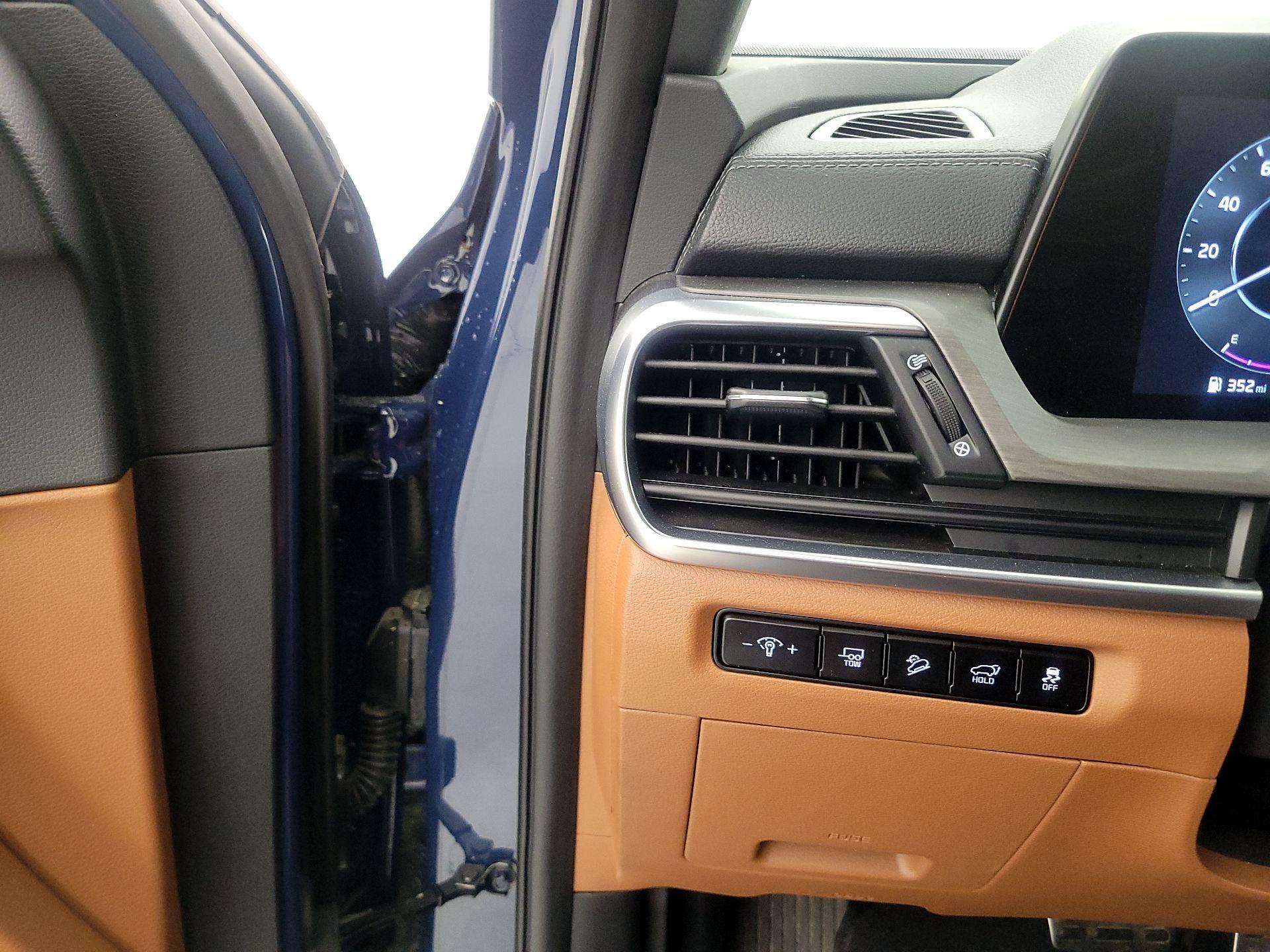 Thumbnail: 2024 Kia Telluride - 13