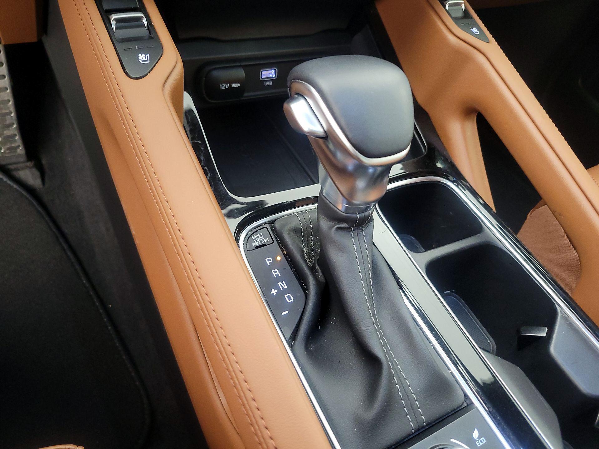 Thumbnail: 2024 Kia Telluride - 18