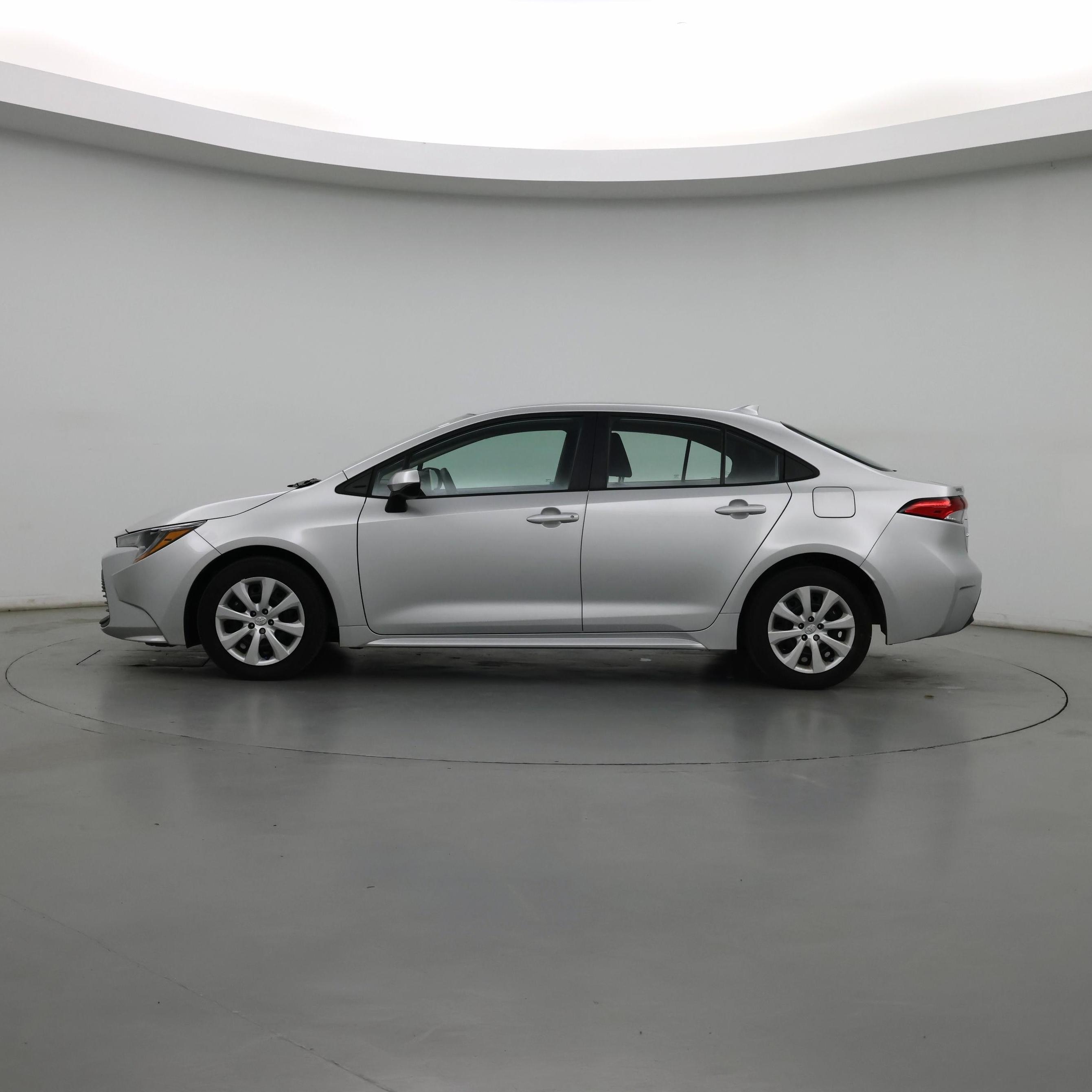 Thumbnail: 2024 Toyota Corolla - 3