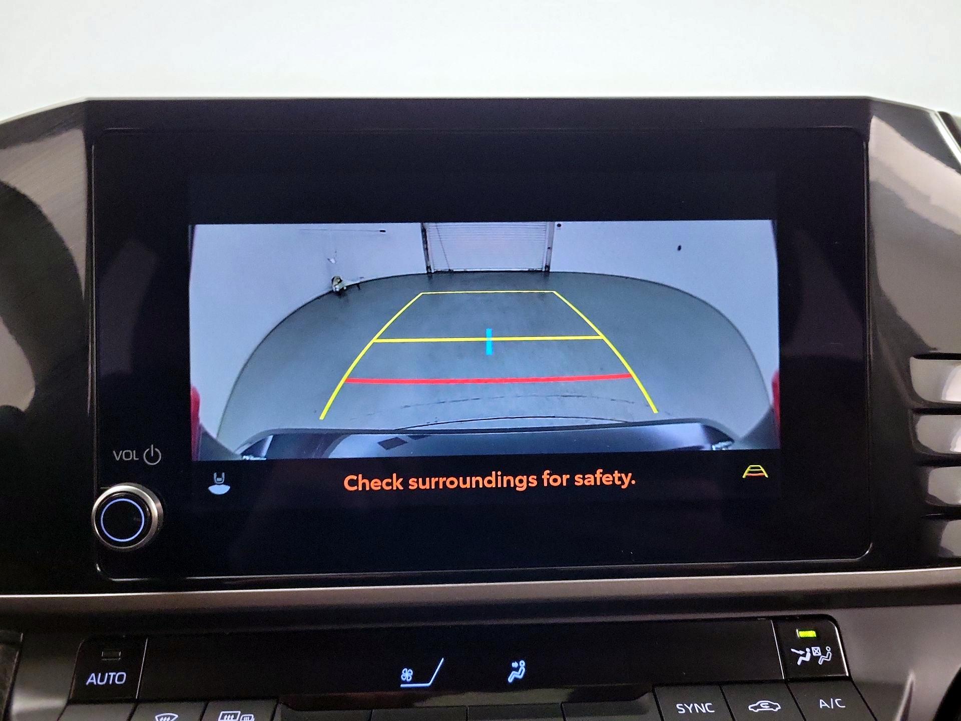 Thumbnail: 2025 Toyota Camry - 14