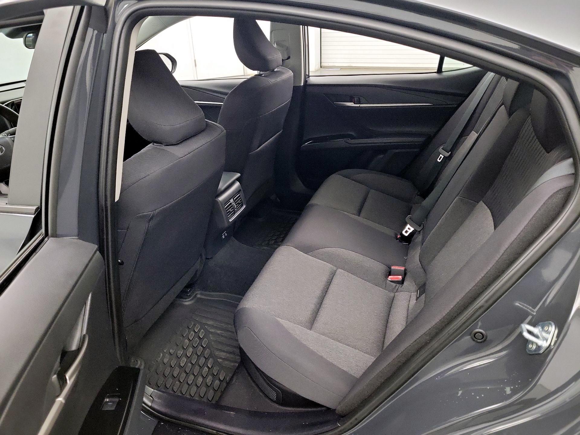 Thumbnail: 2025 Toyota Camry - 19