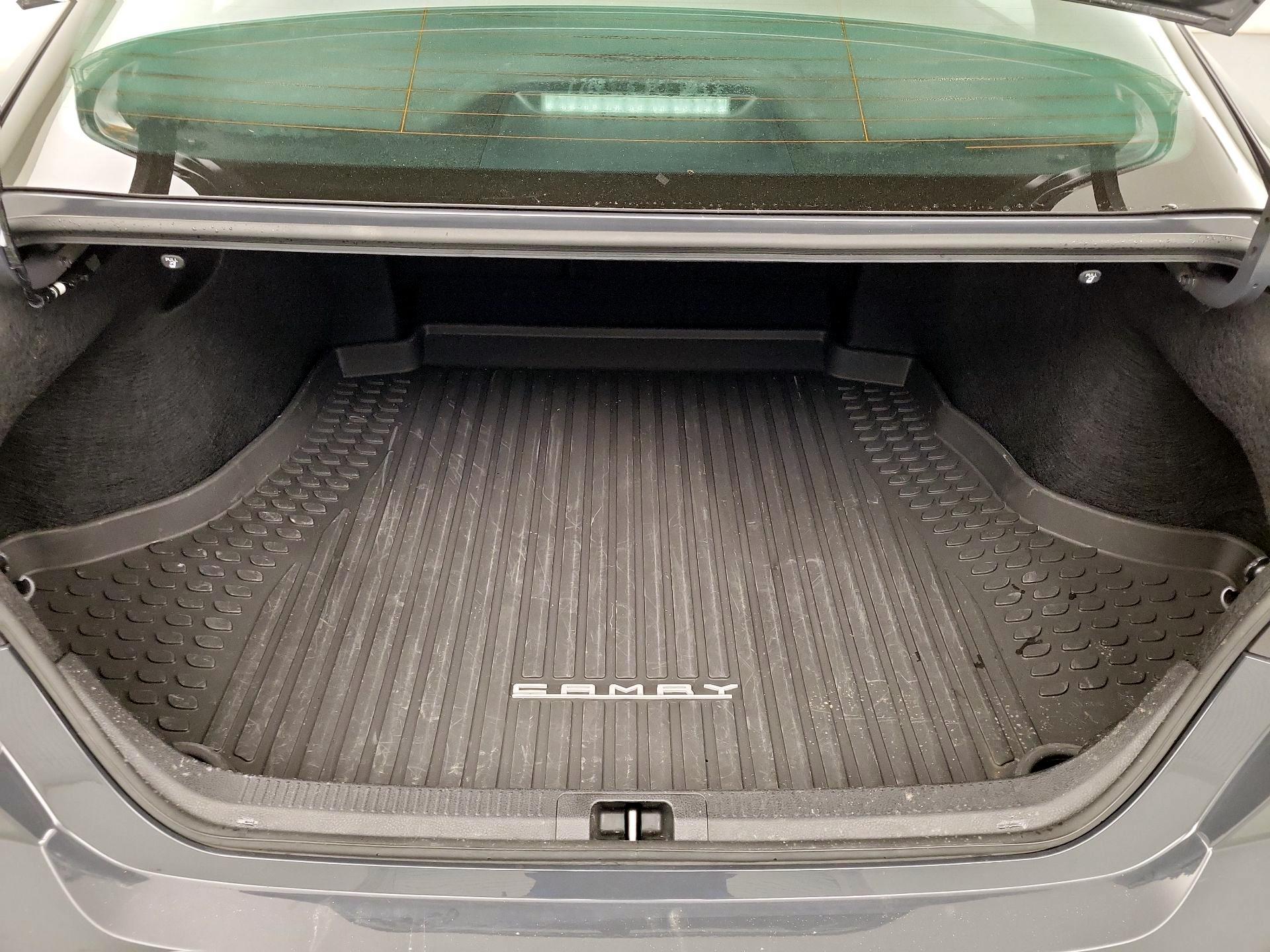 Thumbnail: 2025 Toyota Camry - 20