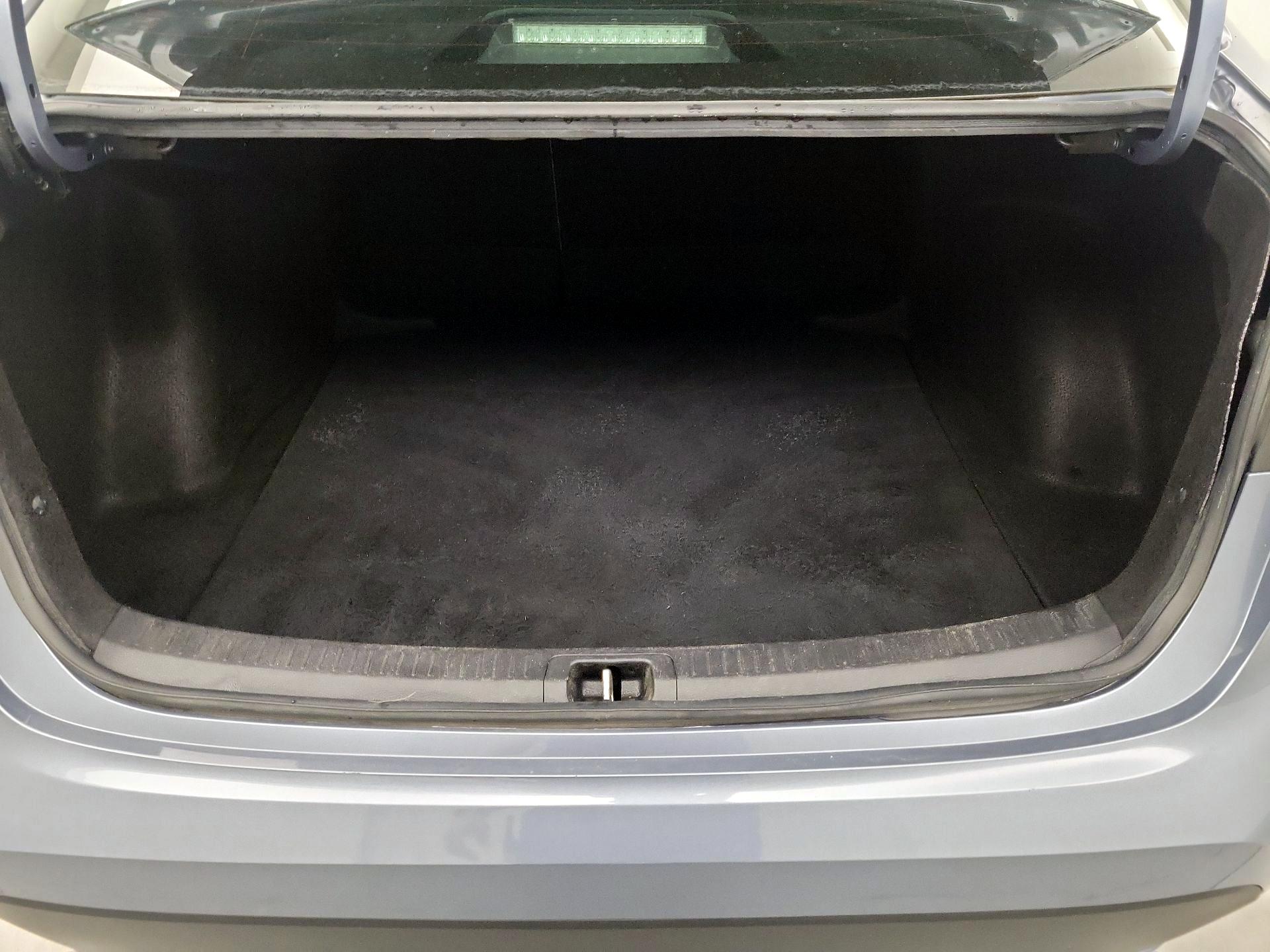 Thumbnail: 2021 Toyota Corolla - 19