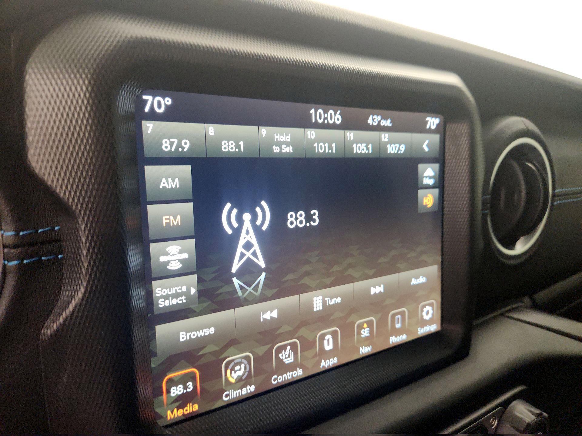 Thumbnail: 2023 Jeep Wrangler - 14