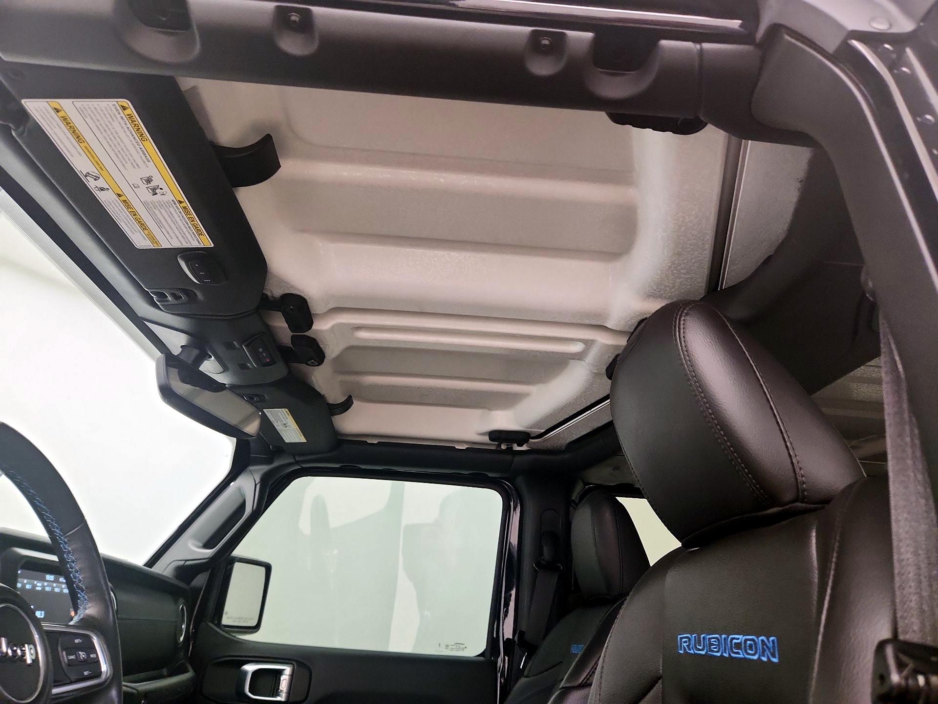 Thumbnail: 2023 Jeep Wrangler - 18