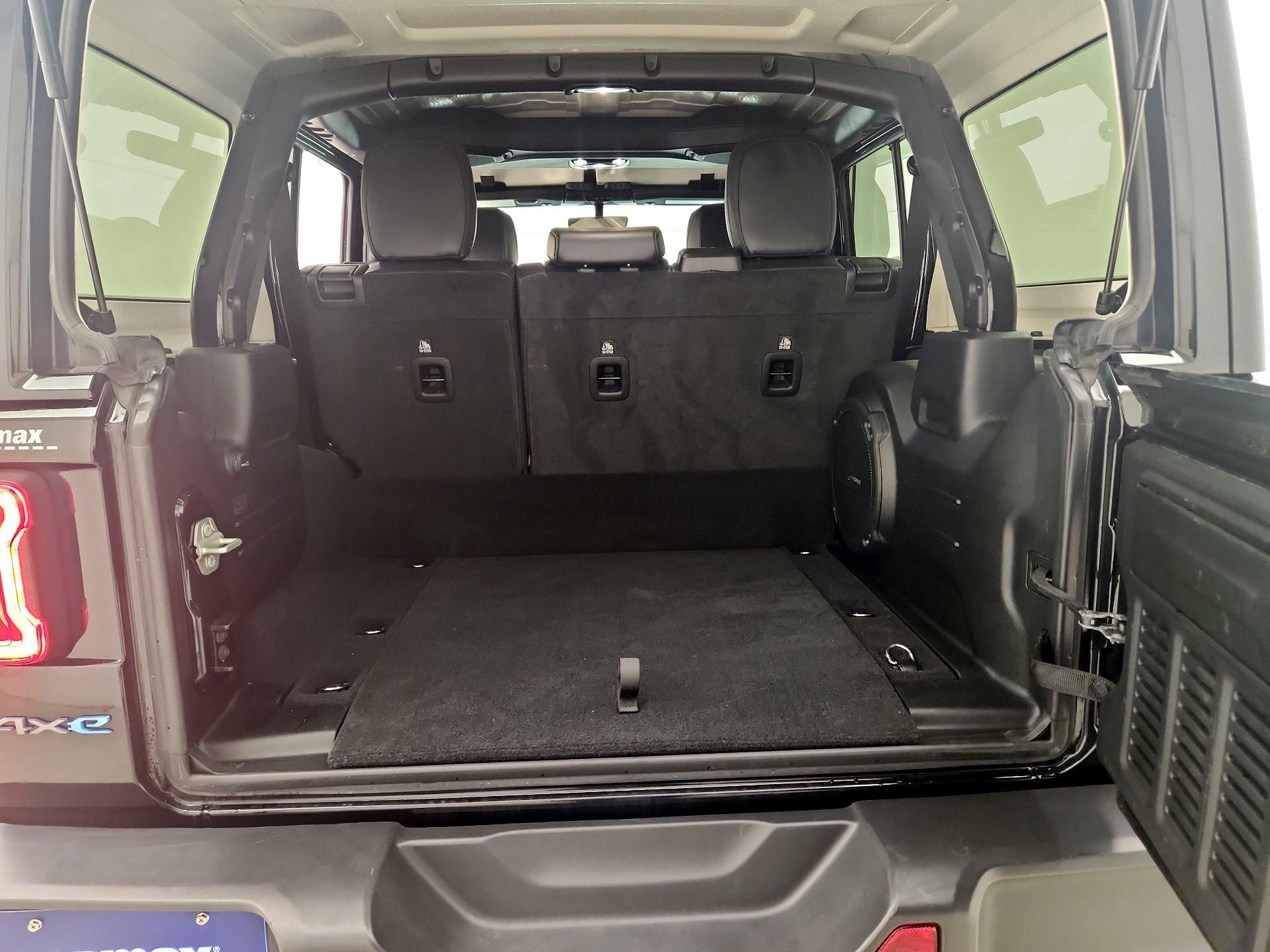 Thumbnail: 2023 Jeep Wrangler - 20