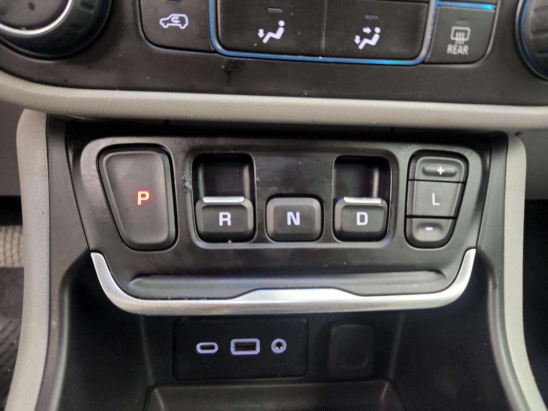 Thumbnail: 2020 GMC Terrain - 18