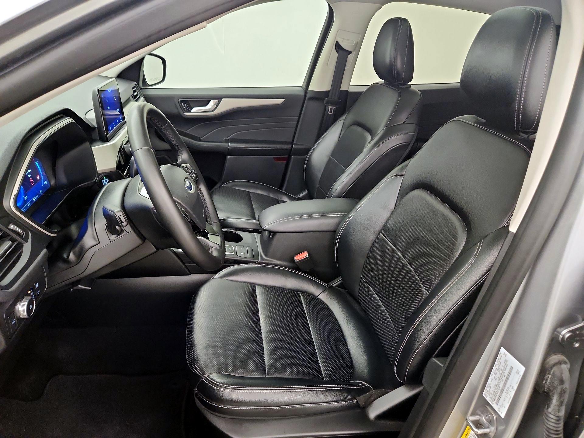 Thumbnail: 2022 Ford Escape - 11