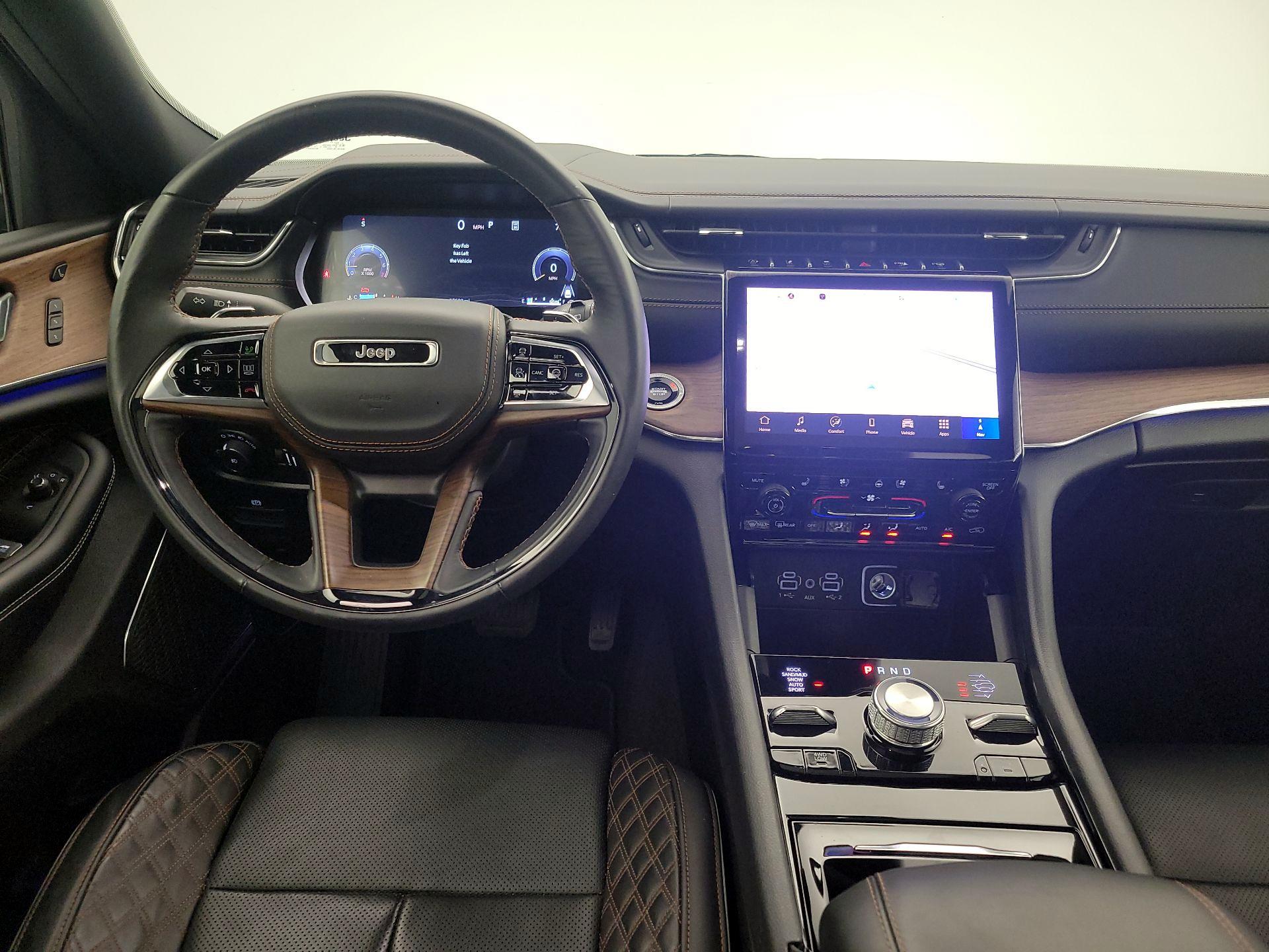 Thumbnail: 2025 Jeep Grand Cherokee - 10