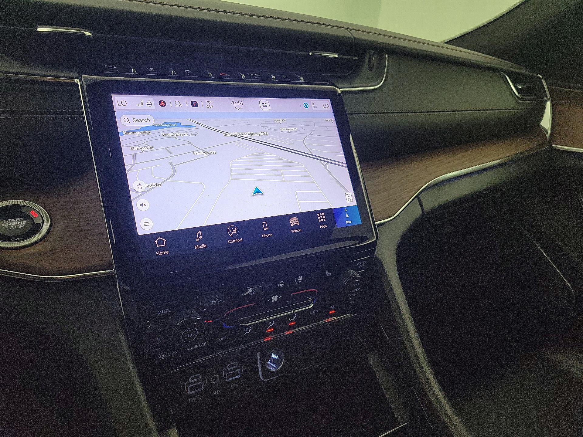 Thumbnail: 2025 Jeep Grand Cherokee - 14