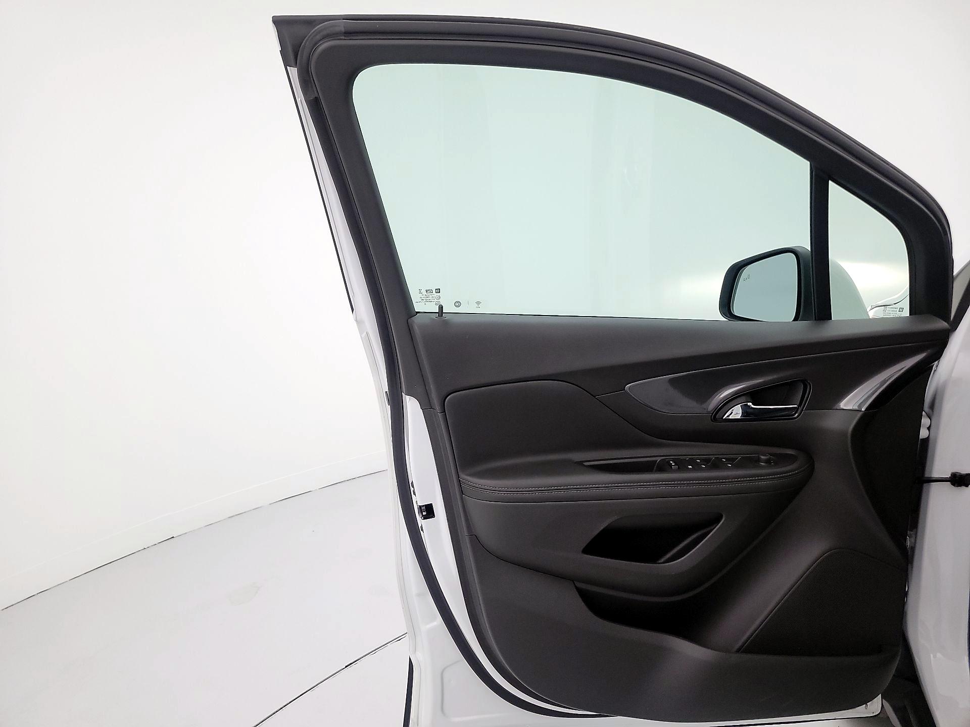 Thumbnail: 2021 Buick Encore - 12