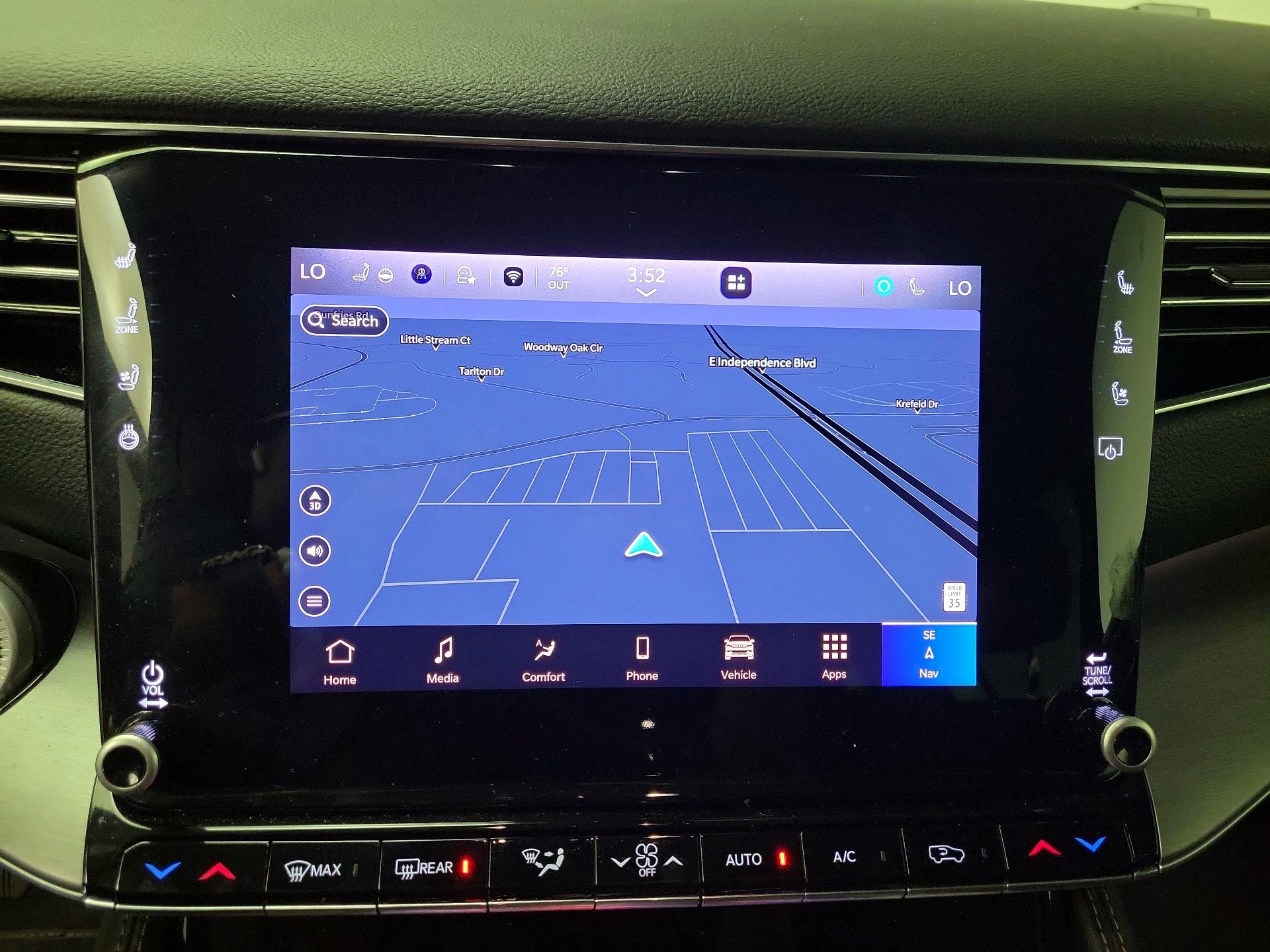 Thumbnail: 2024 Jeep Wagoneer - 14