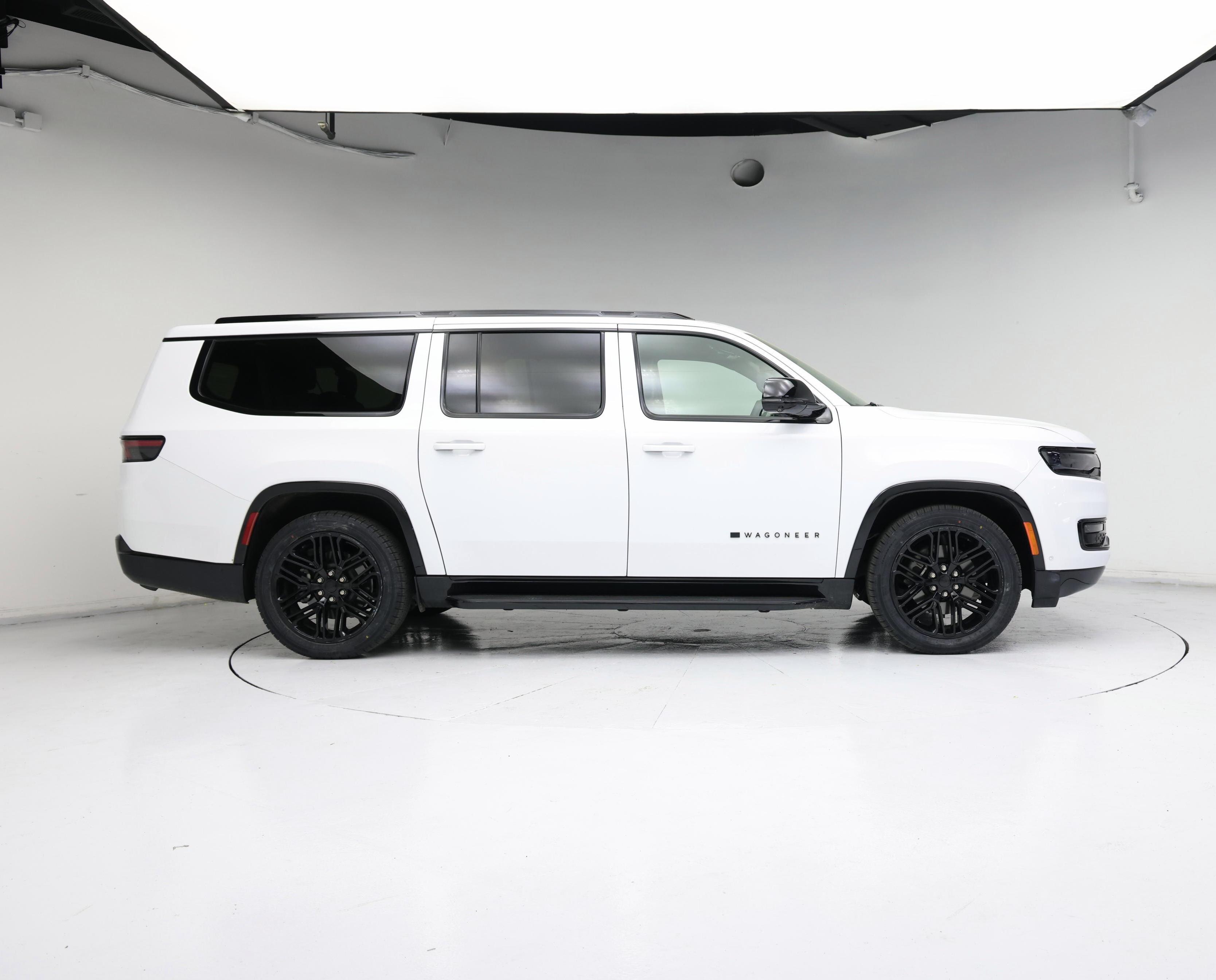 Thumbnail: 2024 Jeep Wagoneer - 7