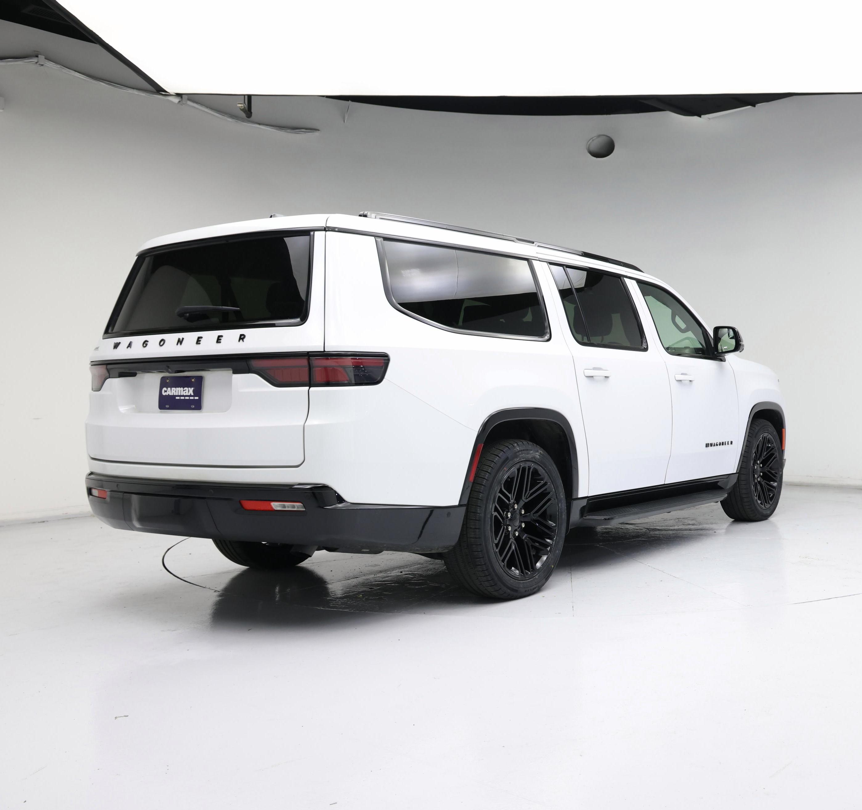 Thumbnail: 2024 Jeep Wagoneer - 8