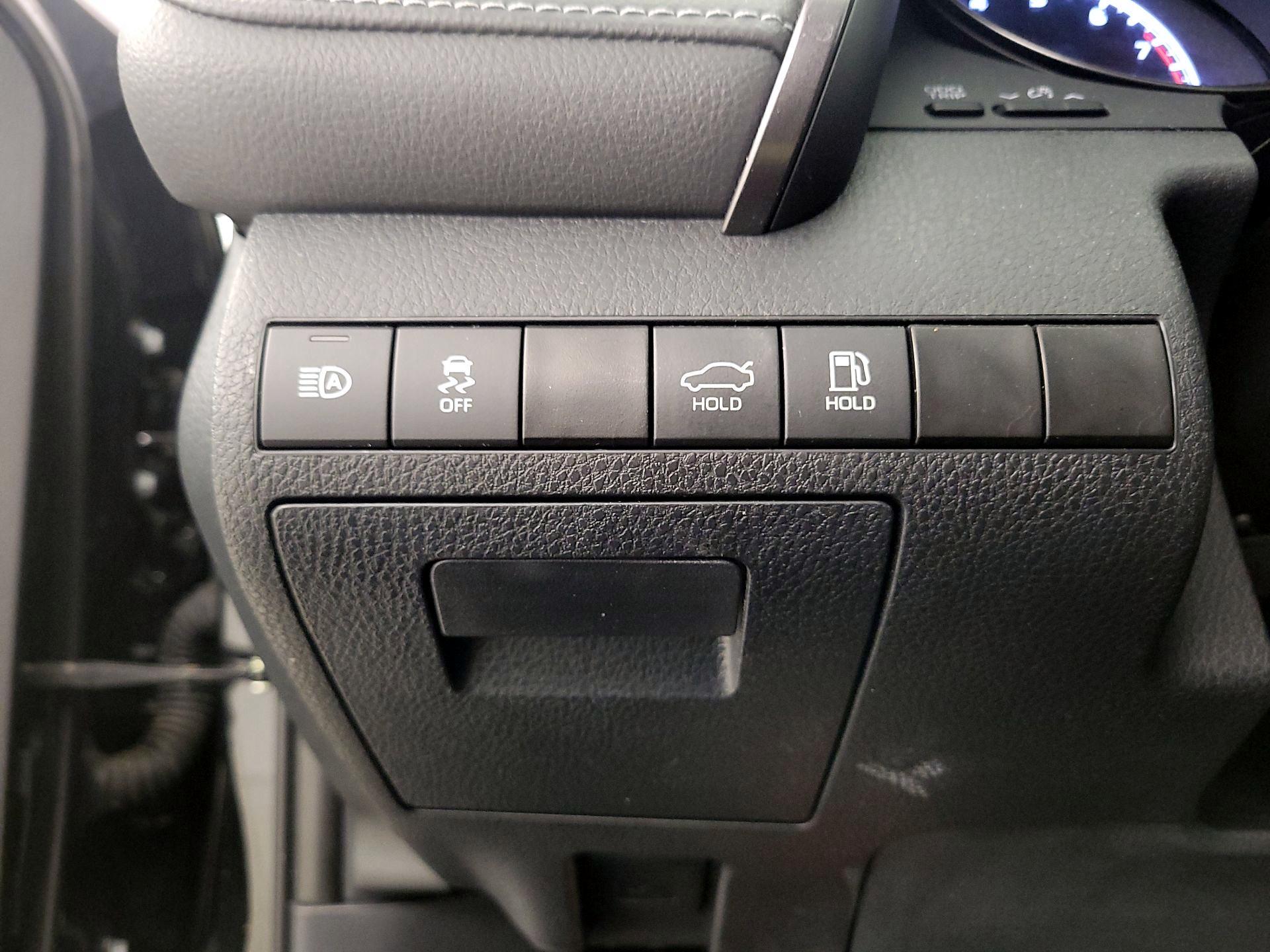 Thumbnail: 2024 Toyota Camry - 13