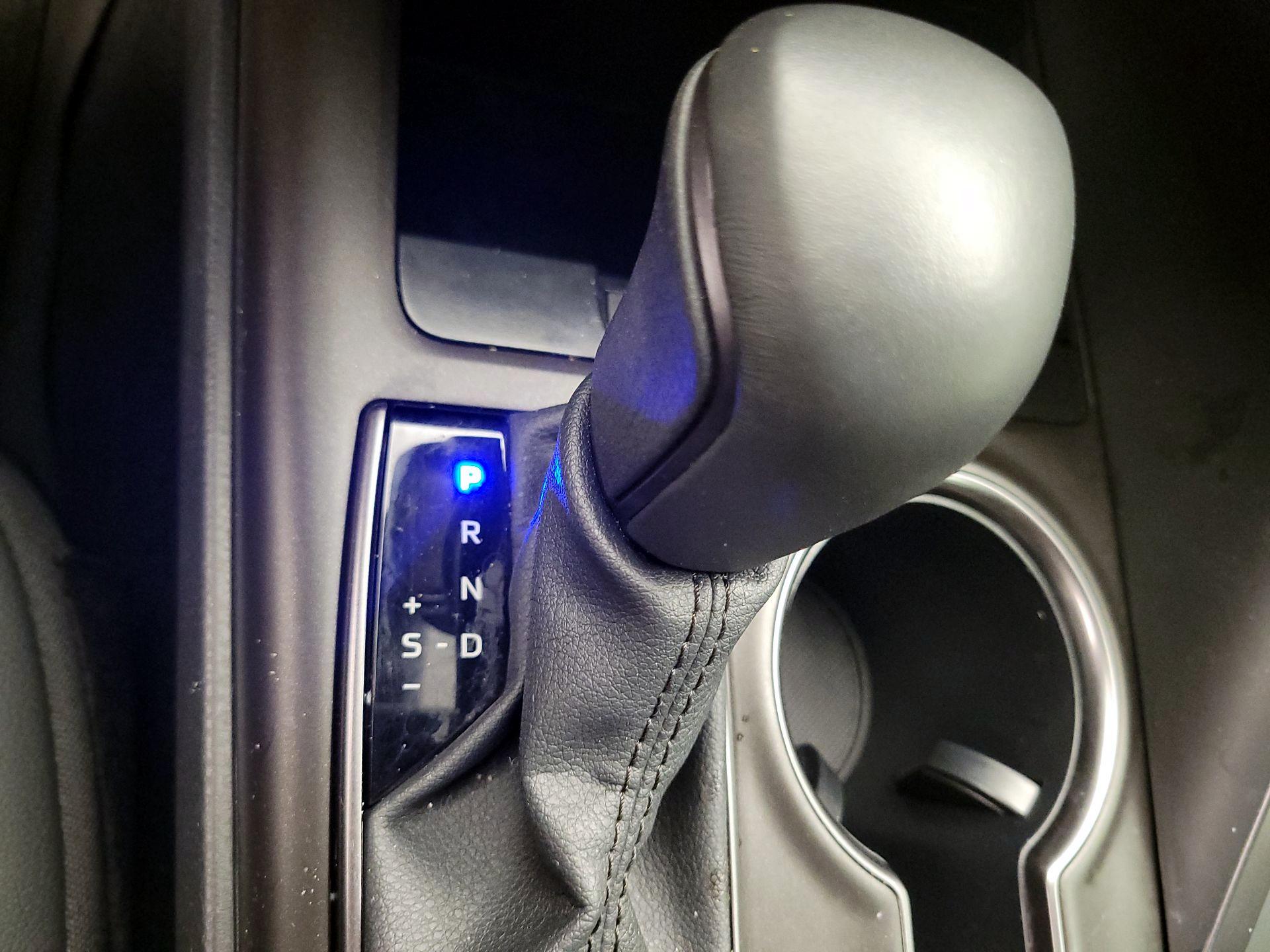 Thumbnail: 2024 Toyota Camry - 17