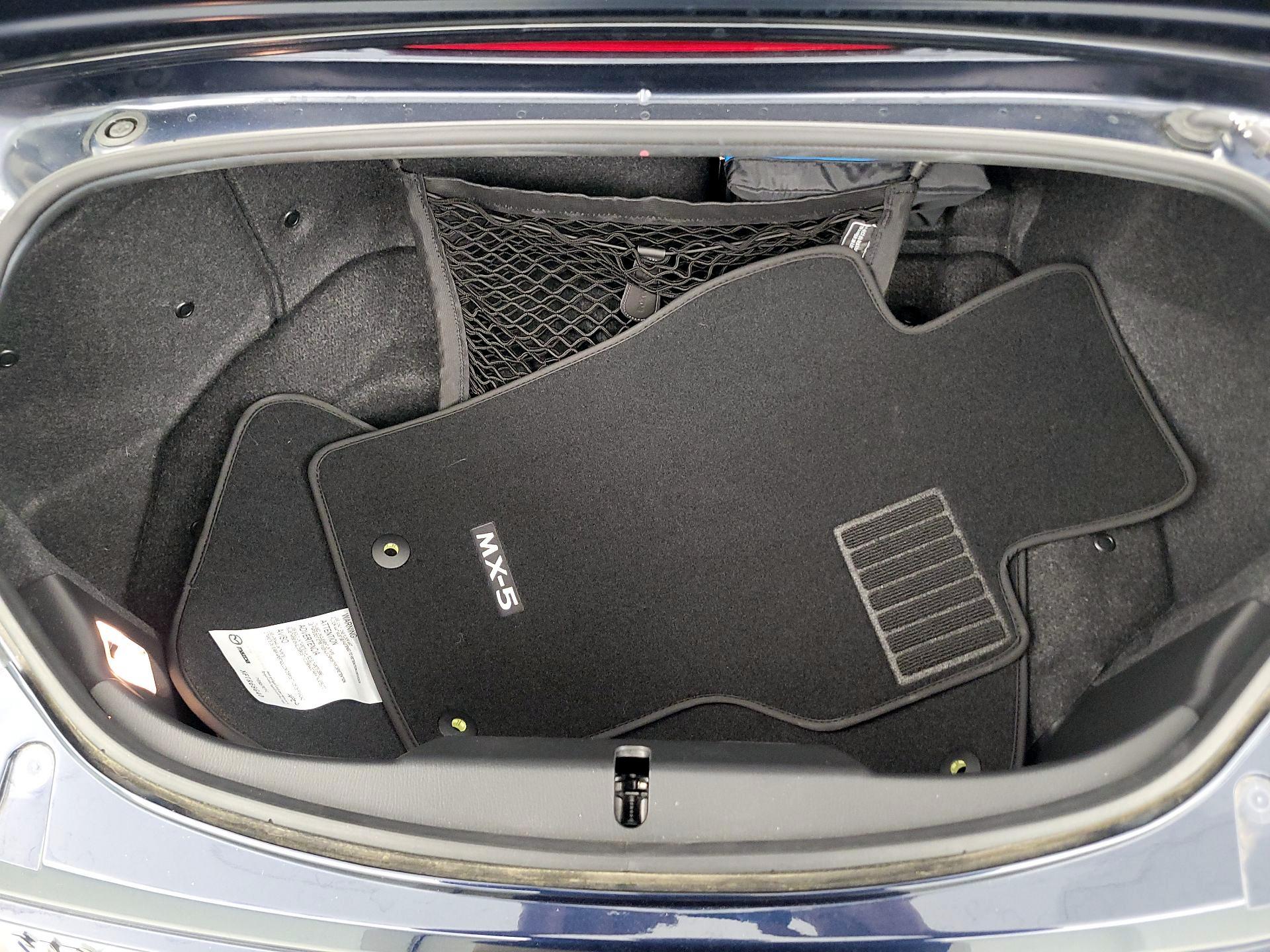 Thumbnail: 2021 Mazda MX-5 Miata - 19