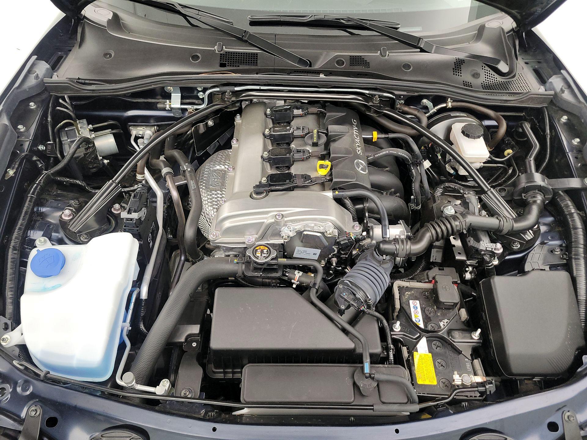 Thumbnail: 2021 Mazda MX-5 Miata - 20