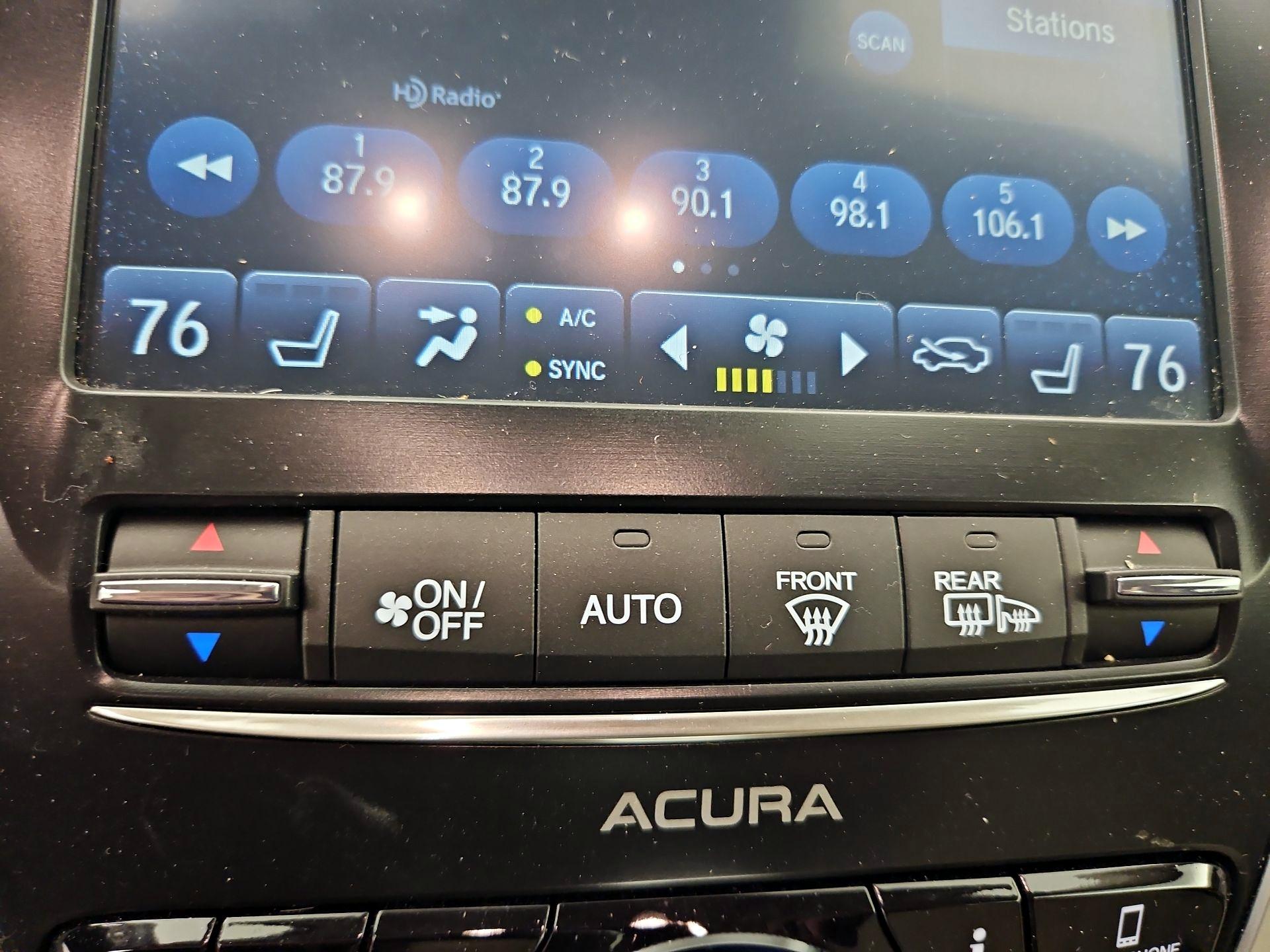 Thumbnail: 2019 Acura TLX - 17