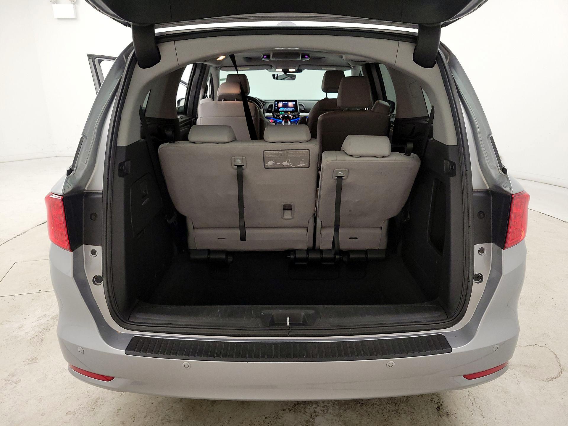 Thumbnail: 2016 Honda Odyssey - 20