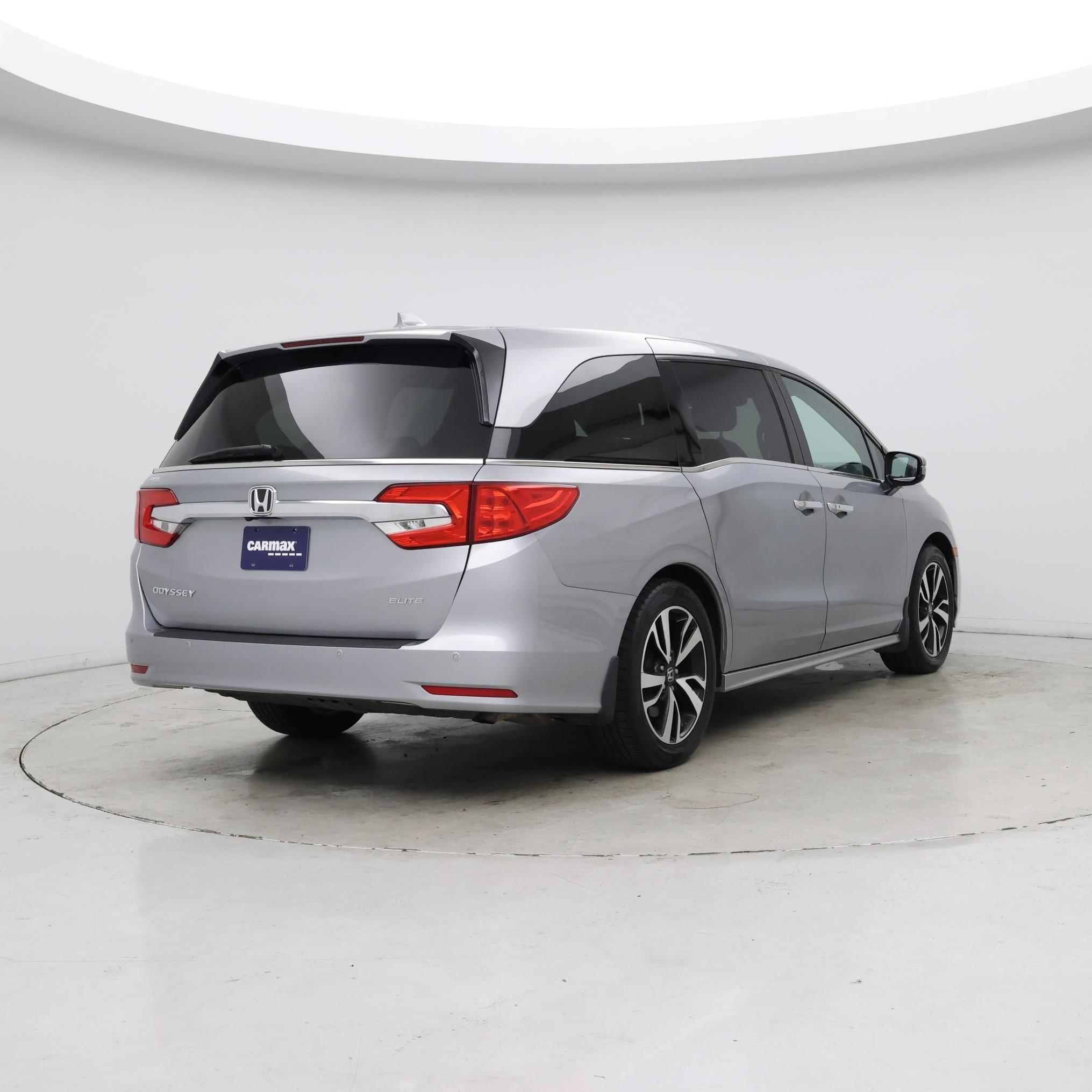 Thumbnail: 2016 Honda Odyssey - 8