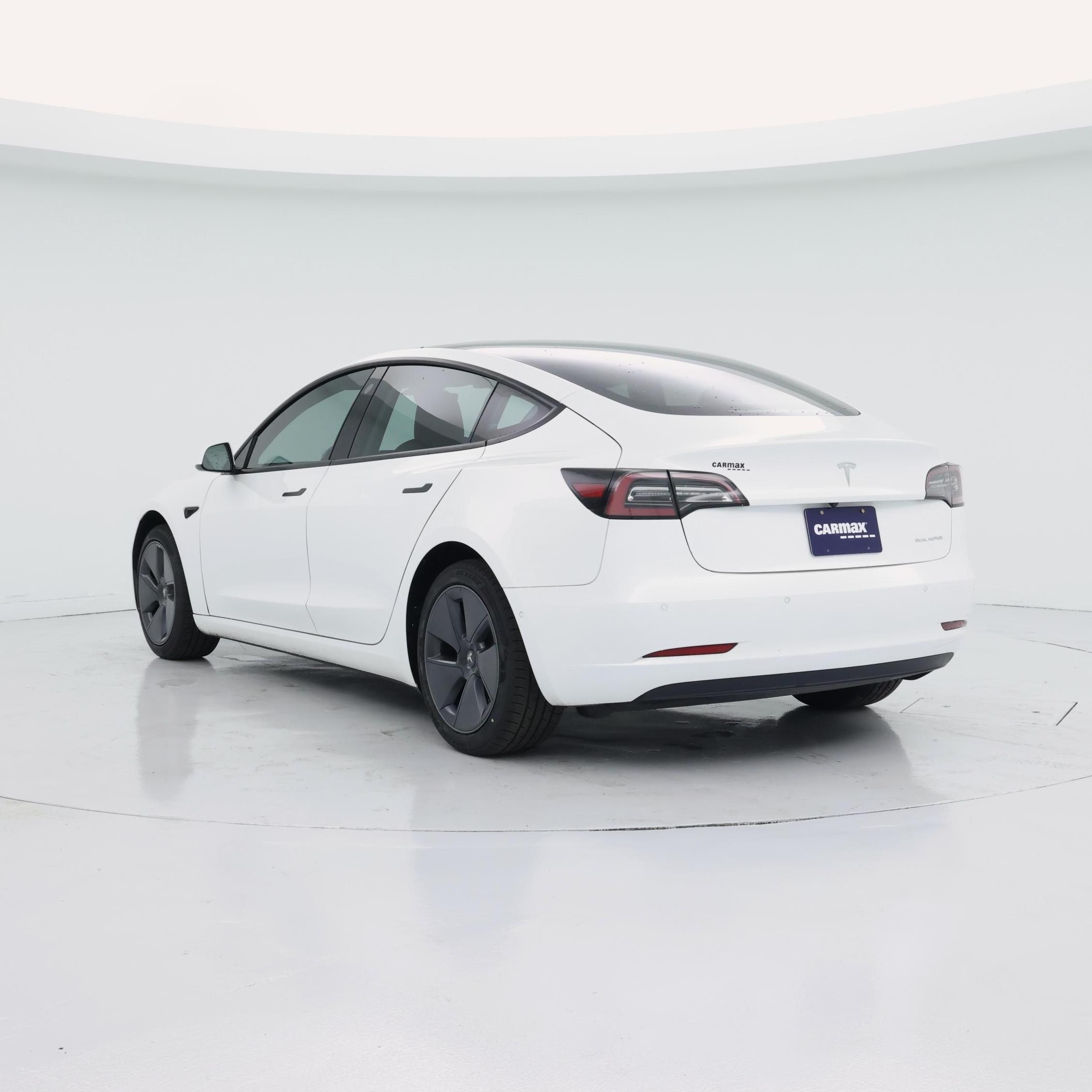 Thumbnail: 2022 Tesla Model 3 - 2
