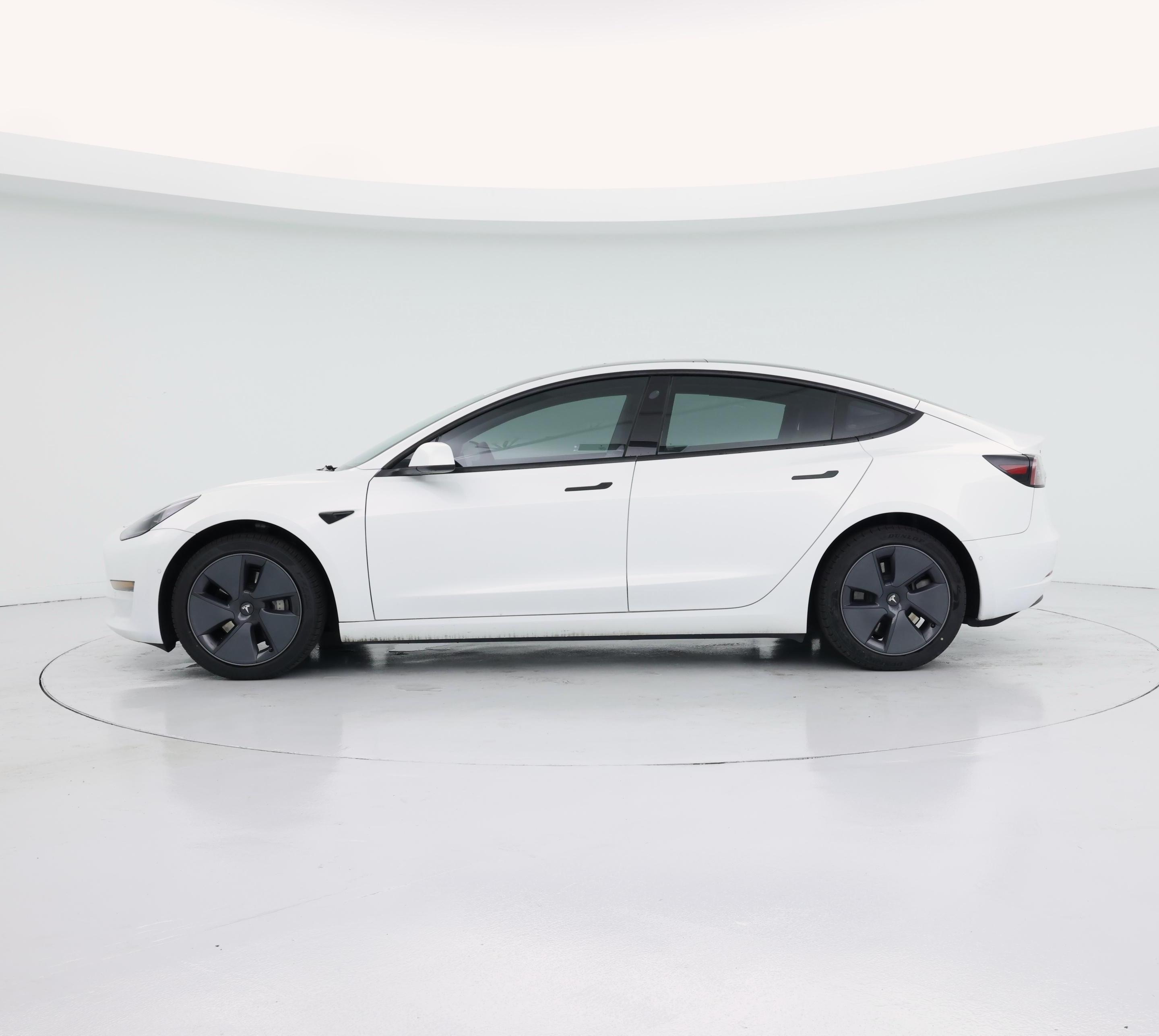 Thumbnail: 2022 Tesla Model 3 - 3