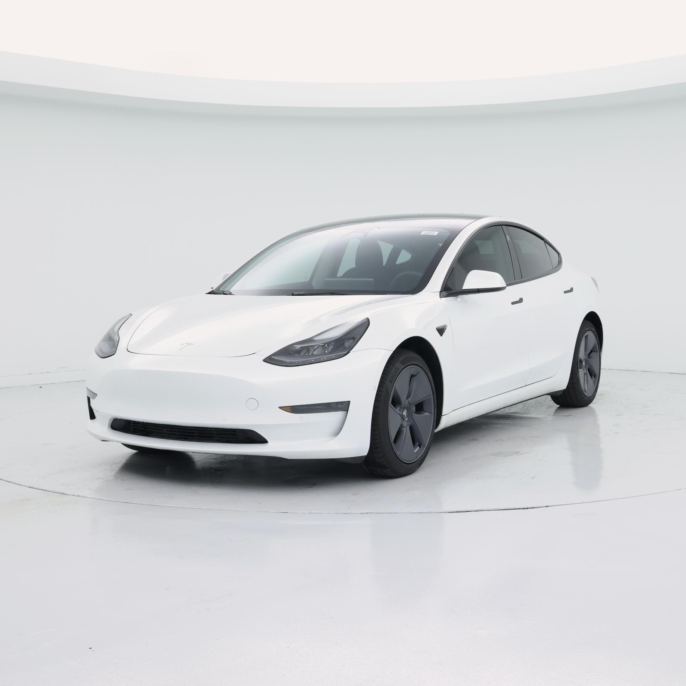 Thumbnail: 2022 Tesla Model 3 - 4