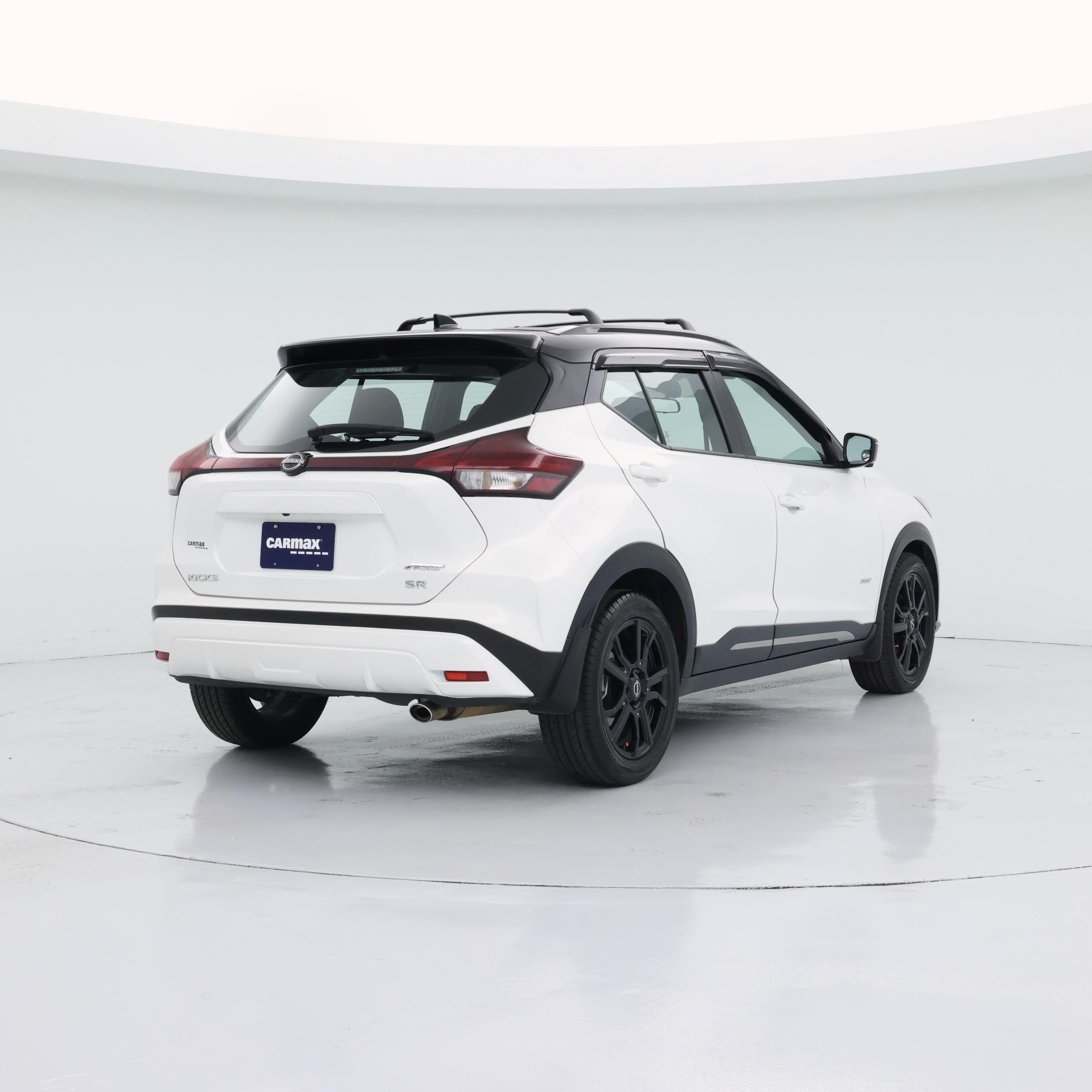 Thumbnail: 2022 Nissan Kicks - 8