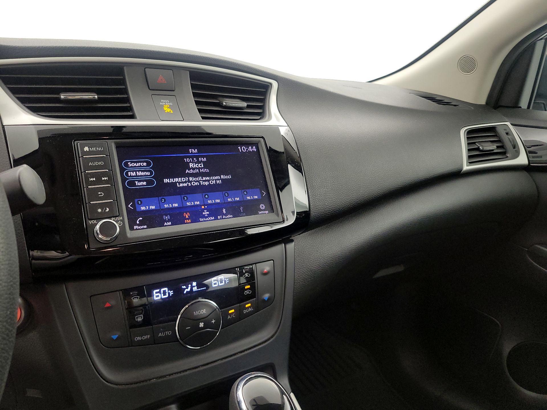 Thumbnail: 2019 Nissan Sentra - 15