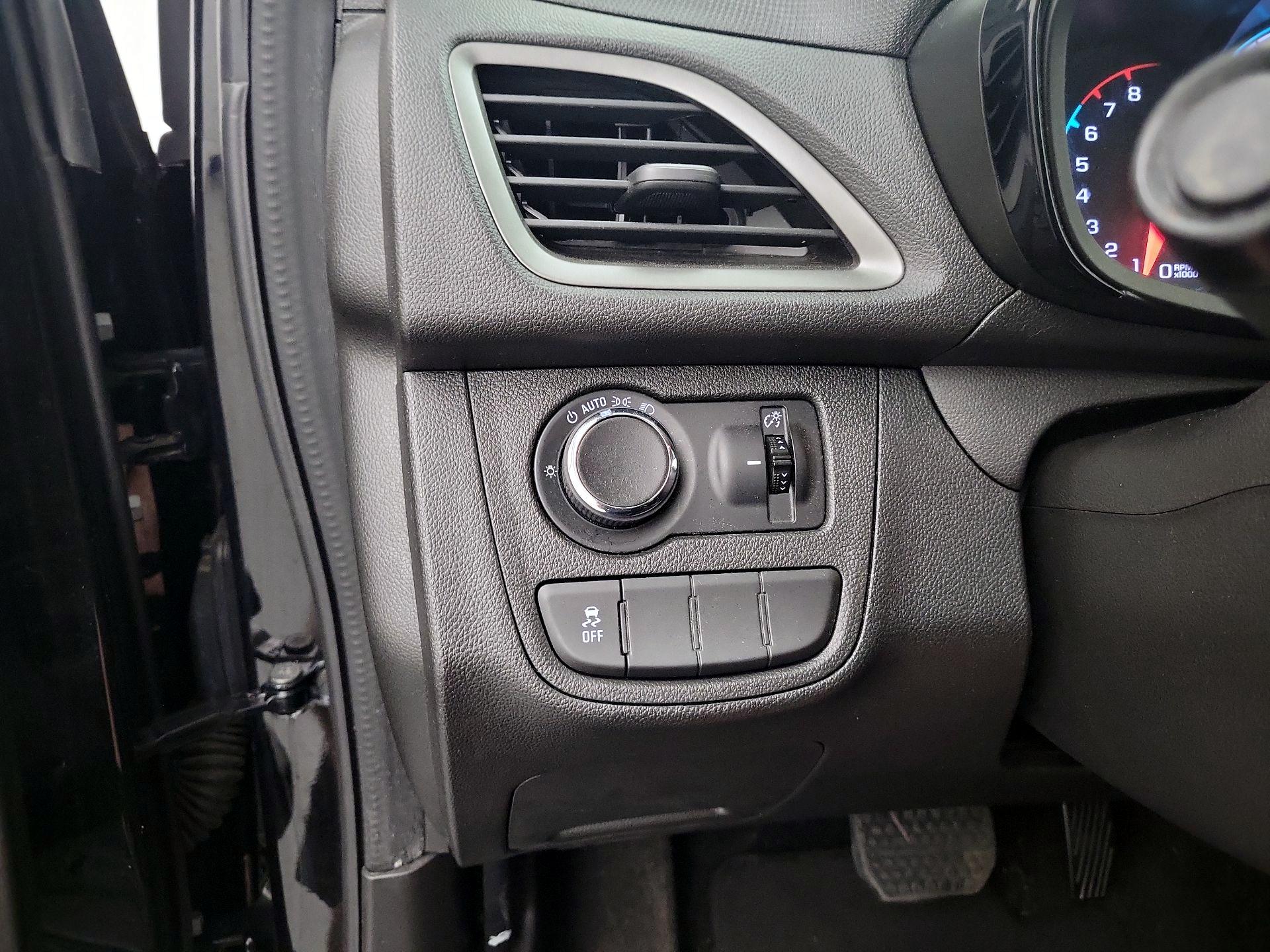 Thumbnail: 2020 Chevrolet Spark - 13