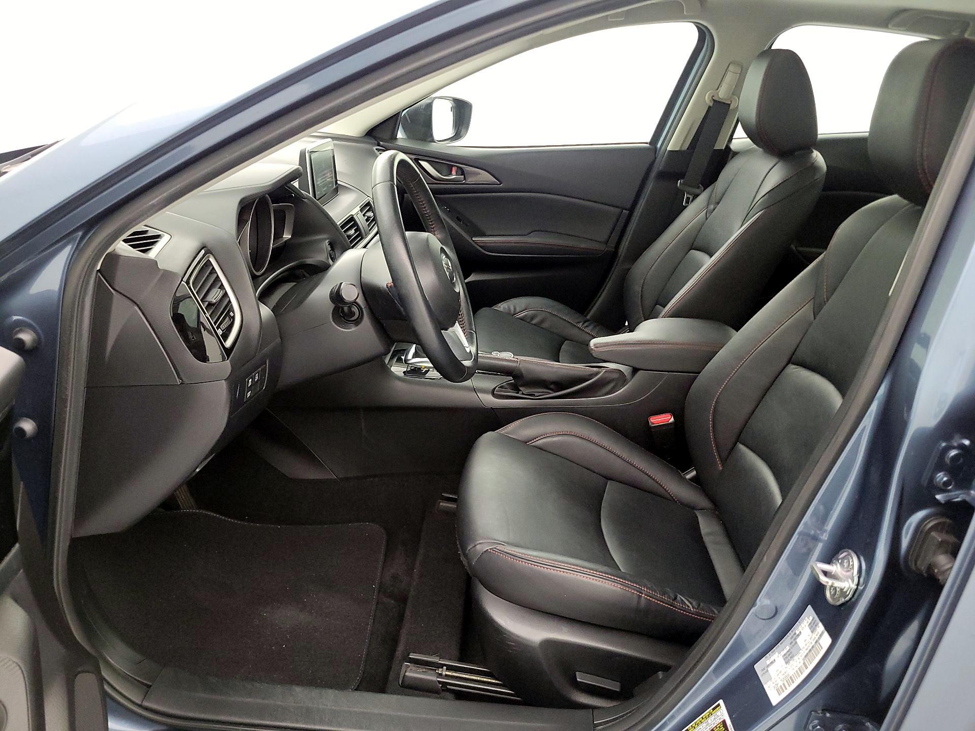 Thumbnail: 2016 Mazda Mazda3 - 11