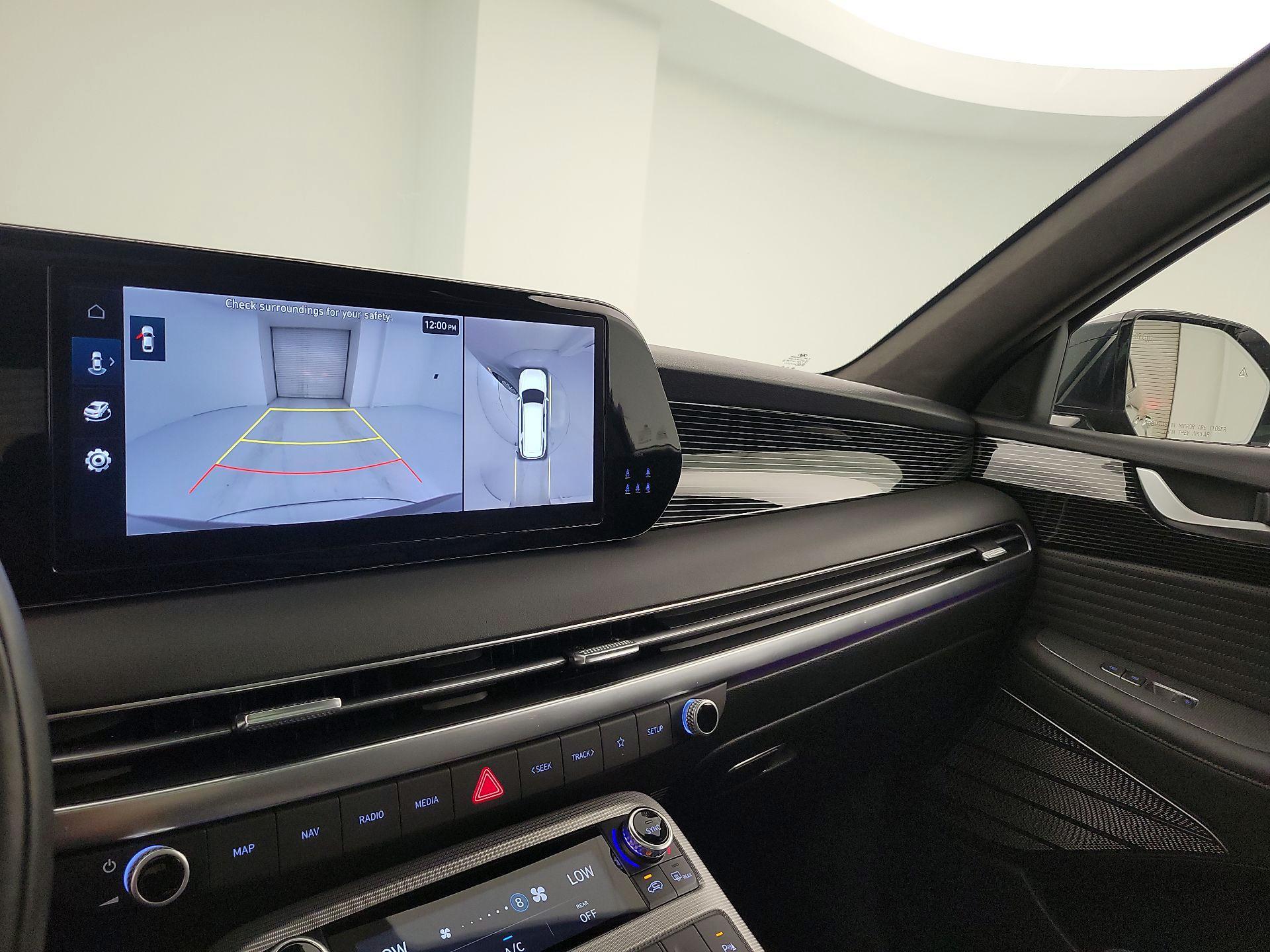 Thumbnail: 2023 Hyundai Palisade - 15