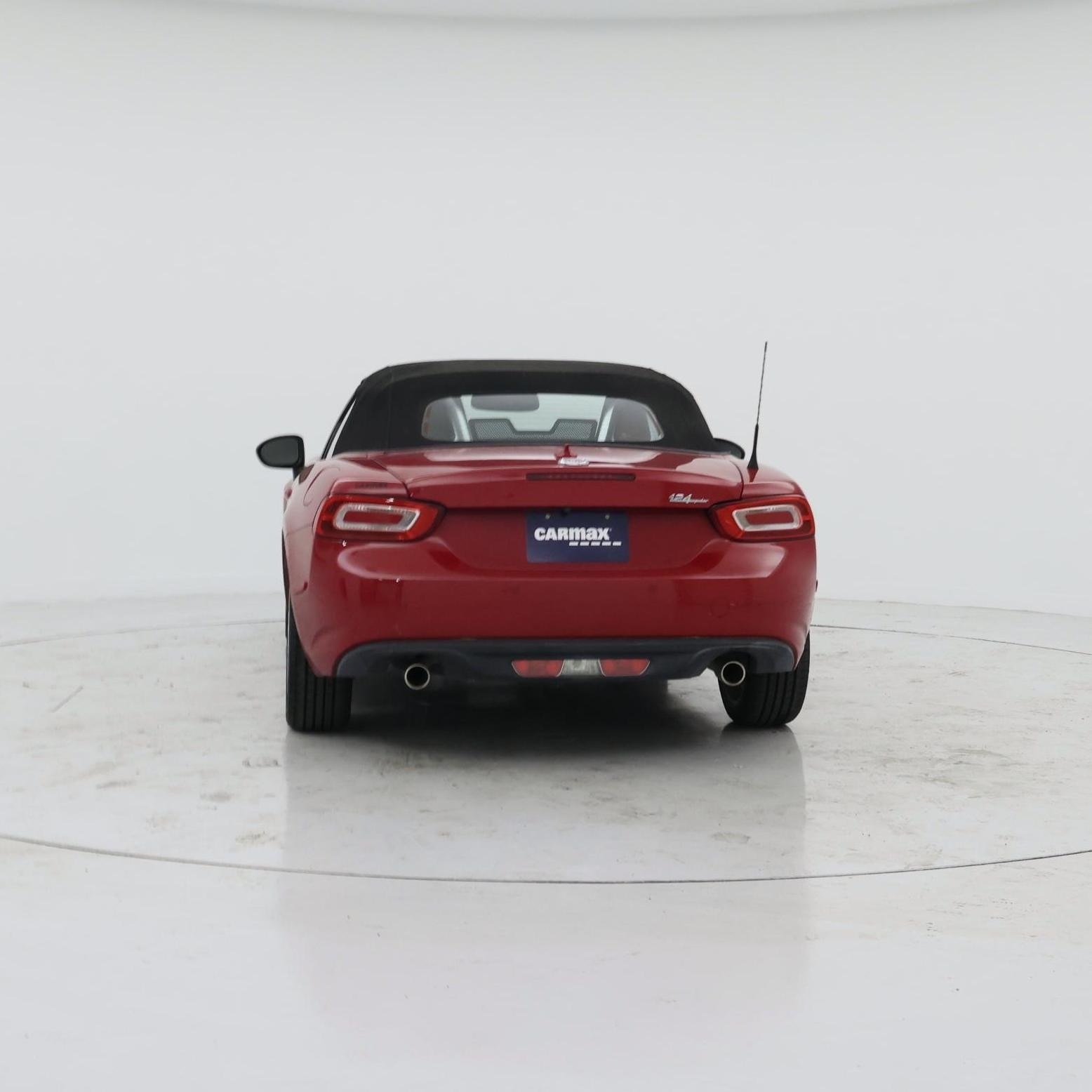 Thumbnail: 2019 Fiat 124 Spider - 6