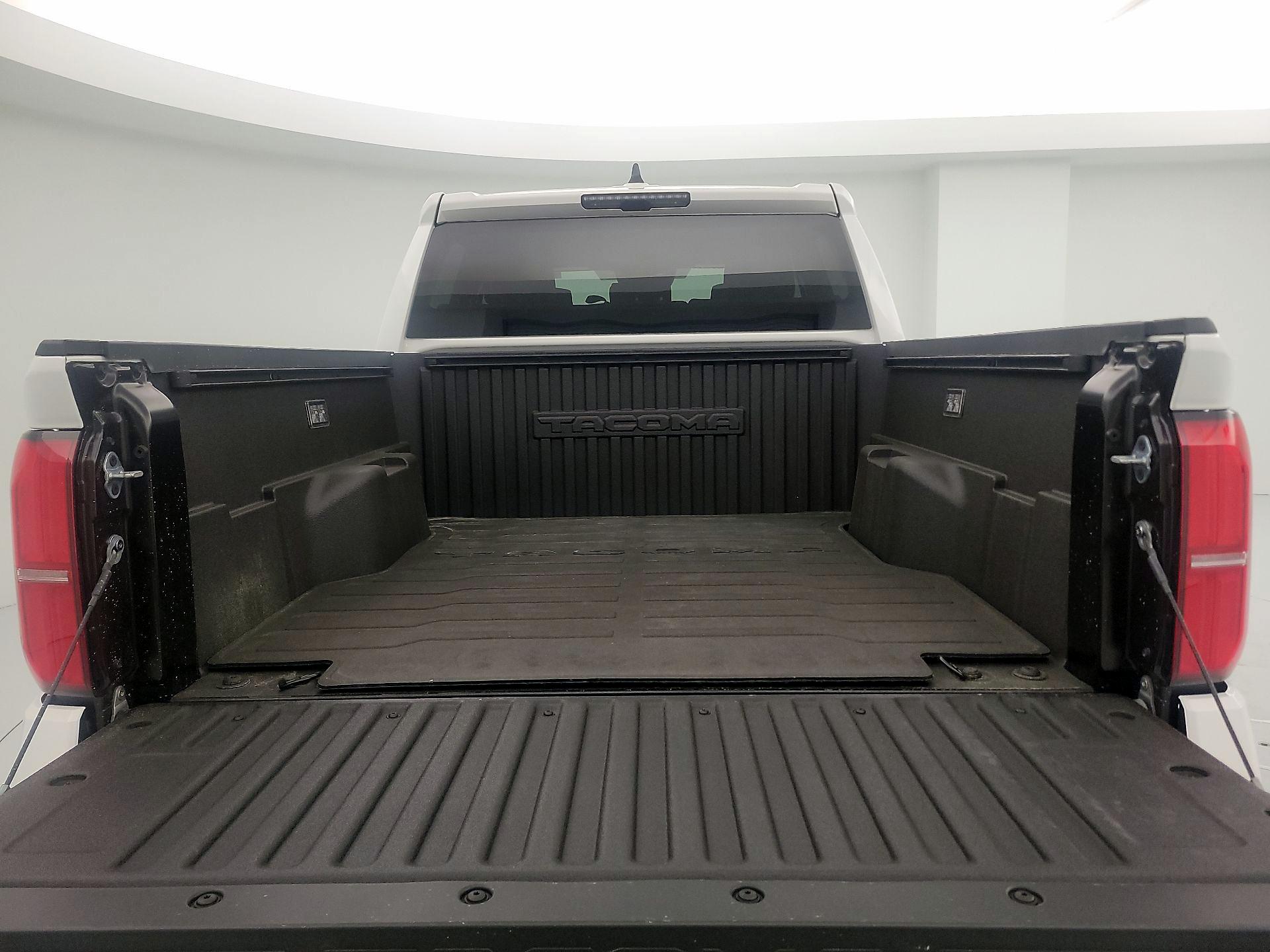 Thumbnail: 2025 Toyota Tacoma - 20