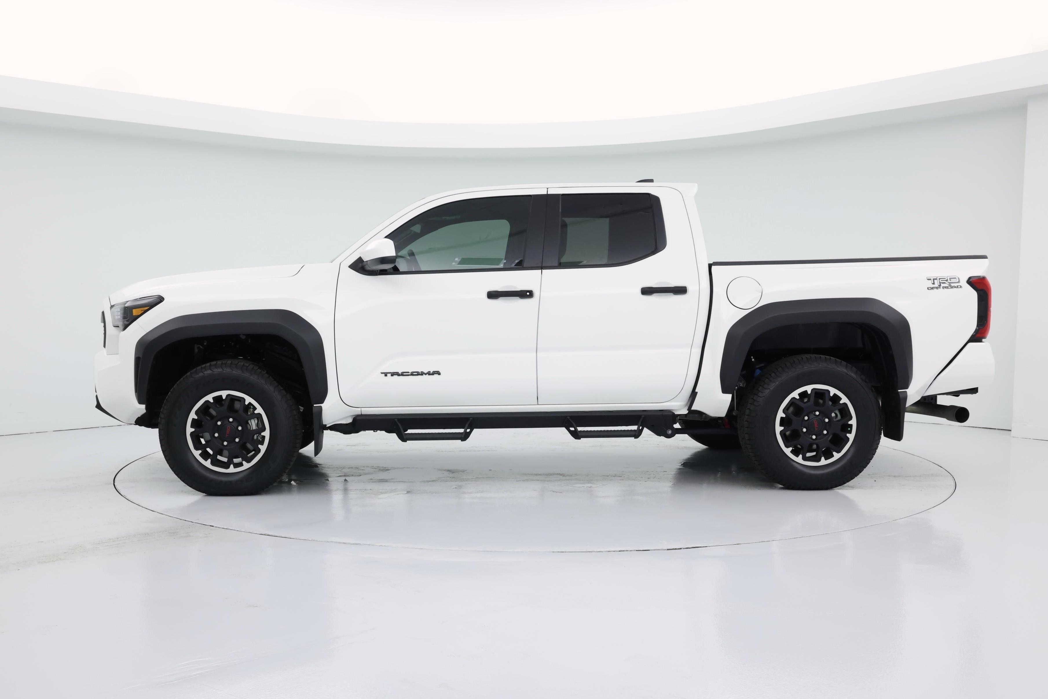 Thumbnail: 2025 Toyota Tacoma - 3