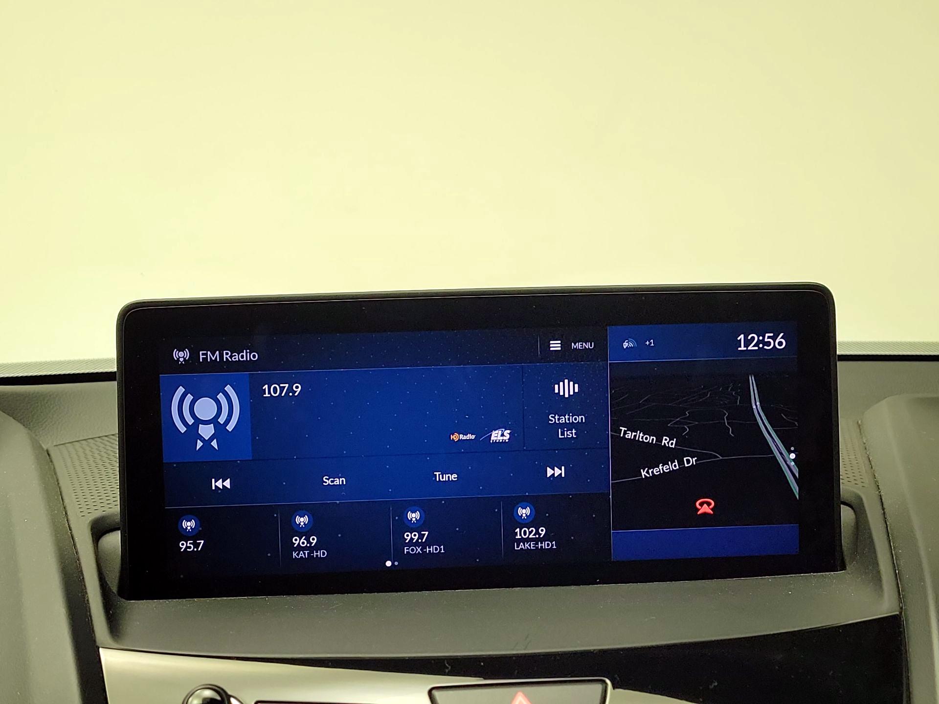 Thumbnail: 2021 Acura RDX - 16