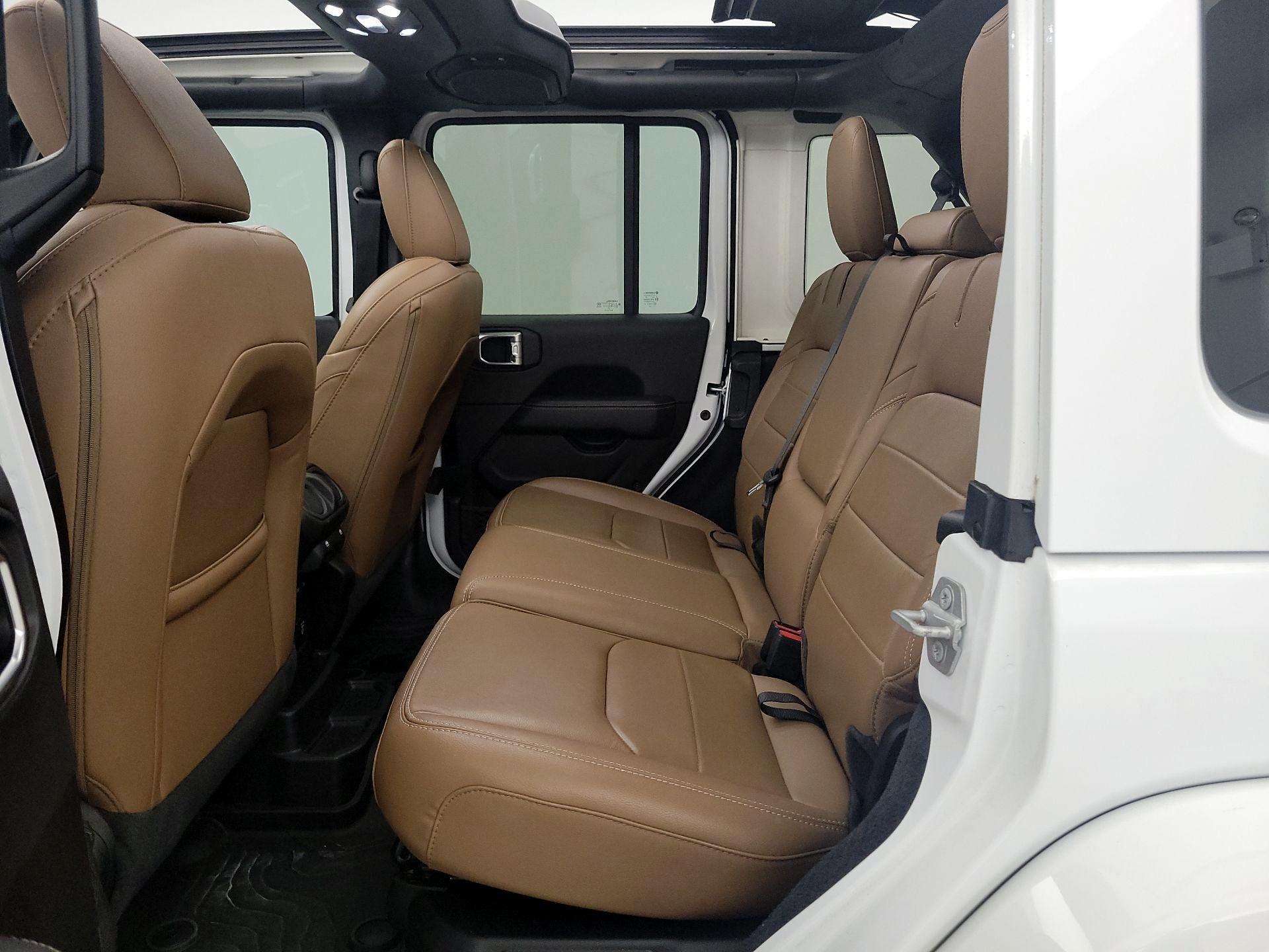 Thumbnail: 2021 Jeep Wrangler - 20