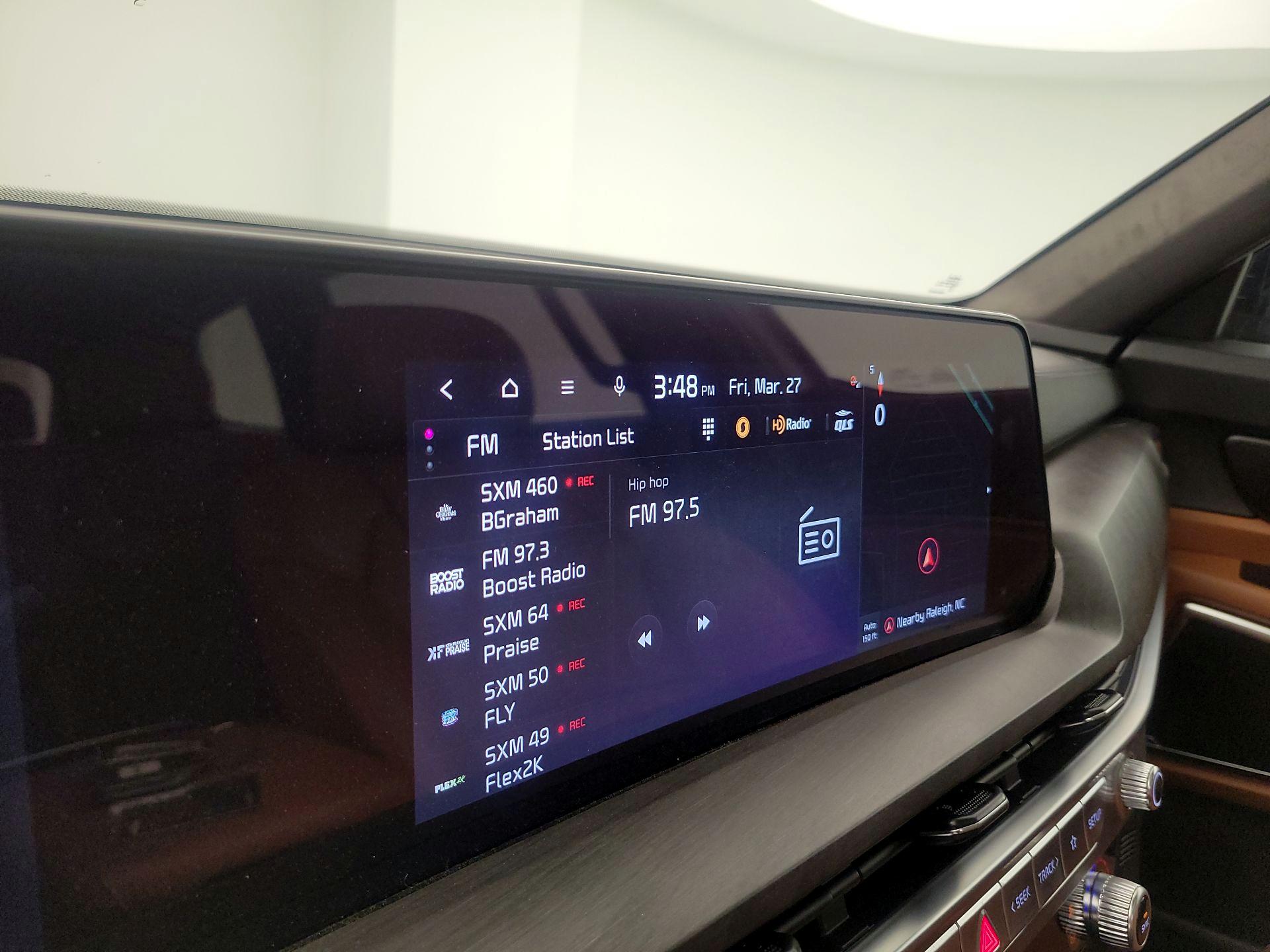 Thumbnail: 2024 Kia Telluride - 16