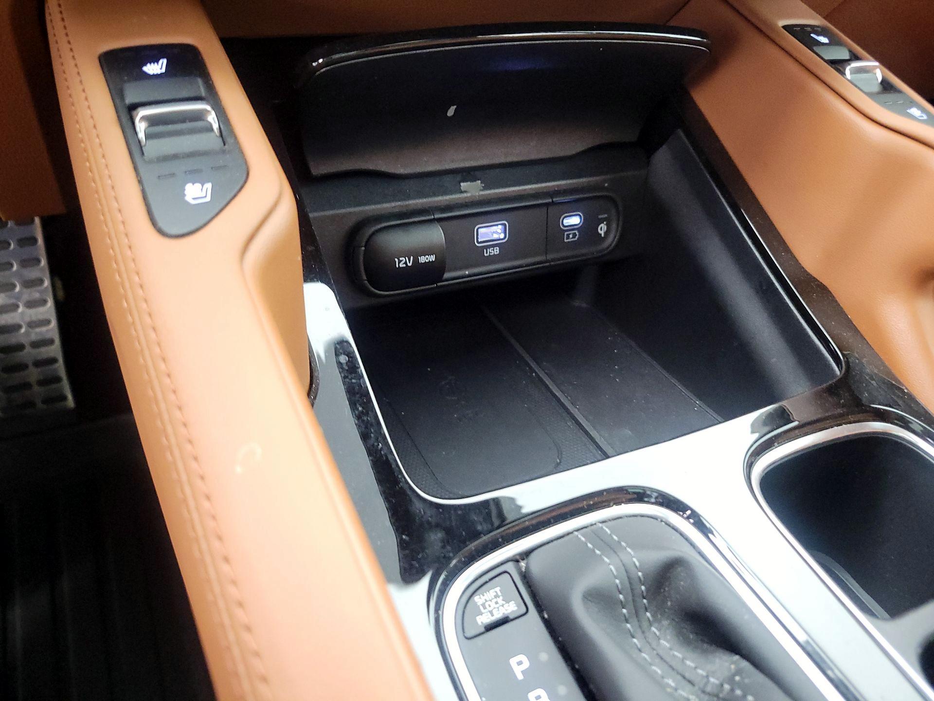 Thumbnail: 2024 Kia Telluride - 19